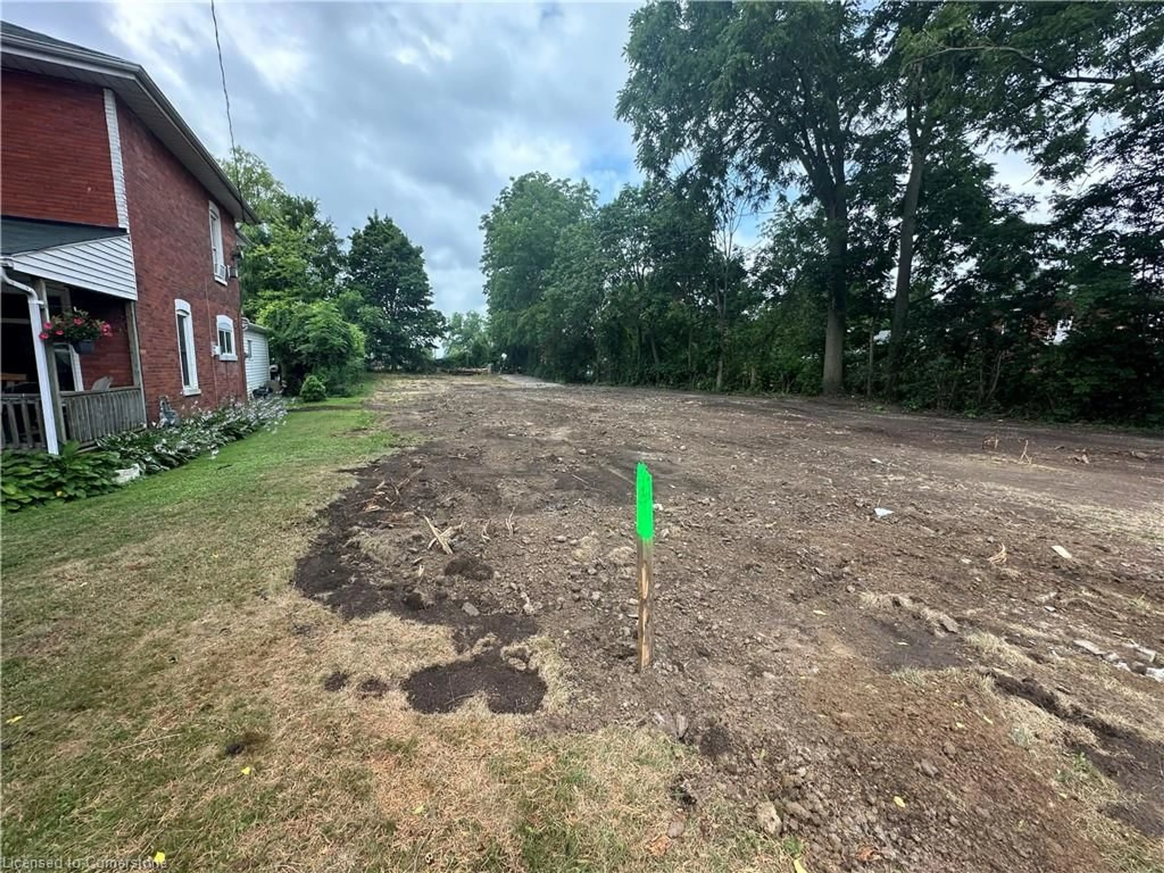 A pic from outside/outdoor area/front of a property/back of a property/a pic from drone, building for 49 Ellis St, Port Rowan Ontario N0E 1M0