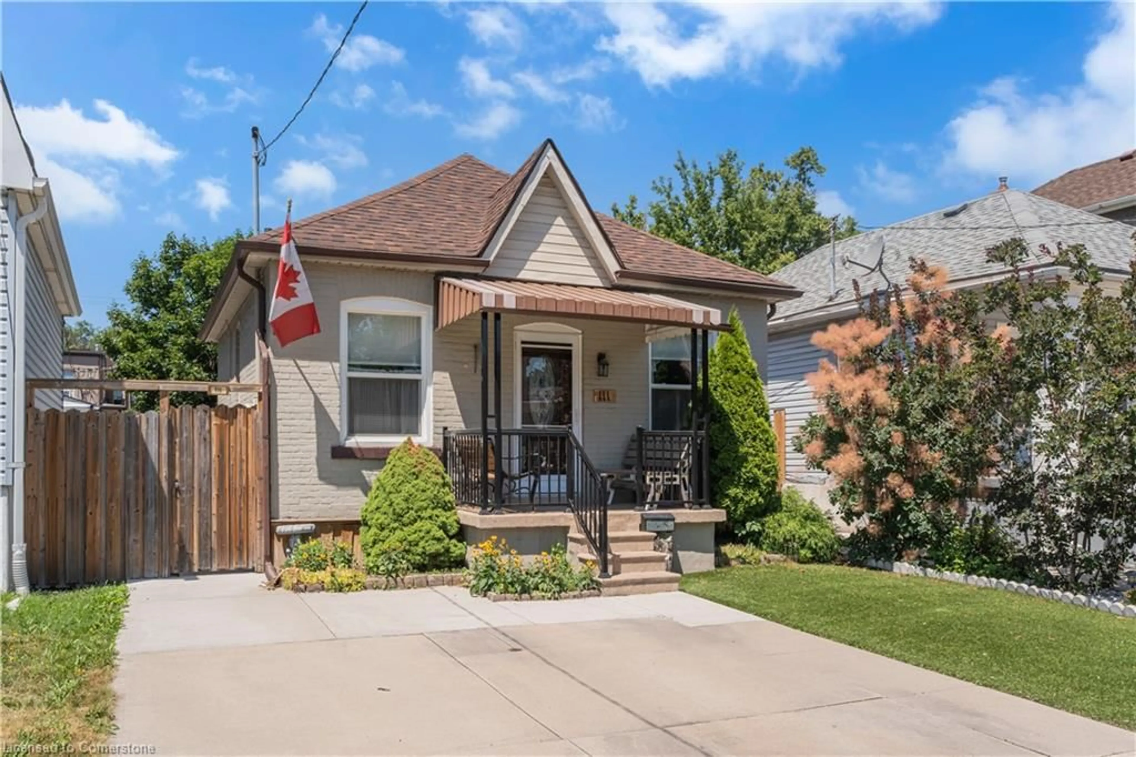 Home with brick exterior material, street for 111 London St, Hamilton Ontario L8H 4B4
