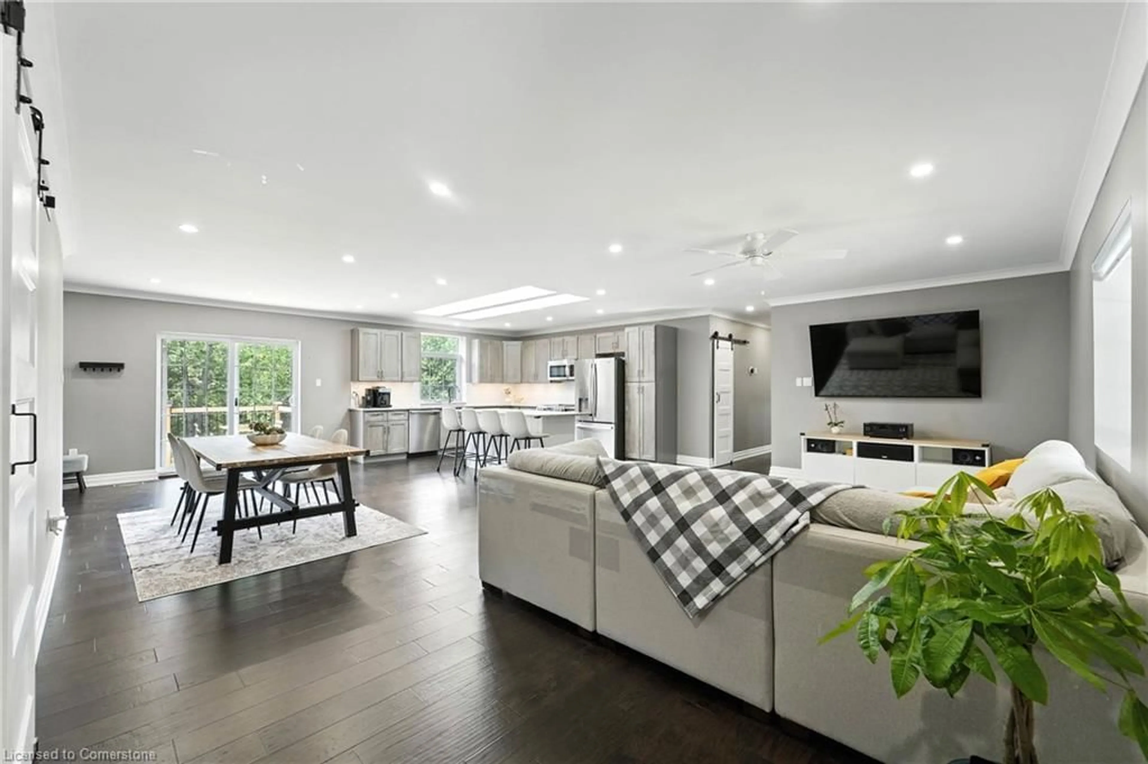 Open concept kitchen, unknown for 11650 Rocksprings Road Rd, Elizabethtown Ontario K0G 1R0