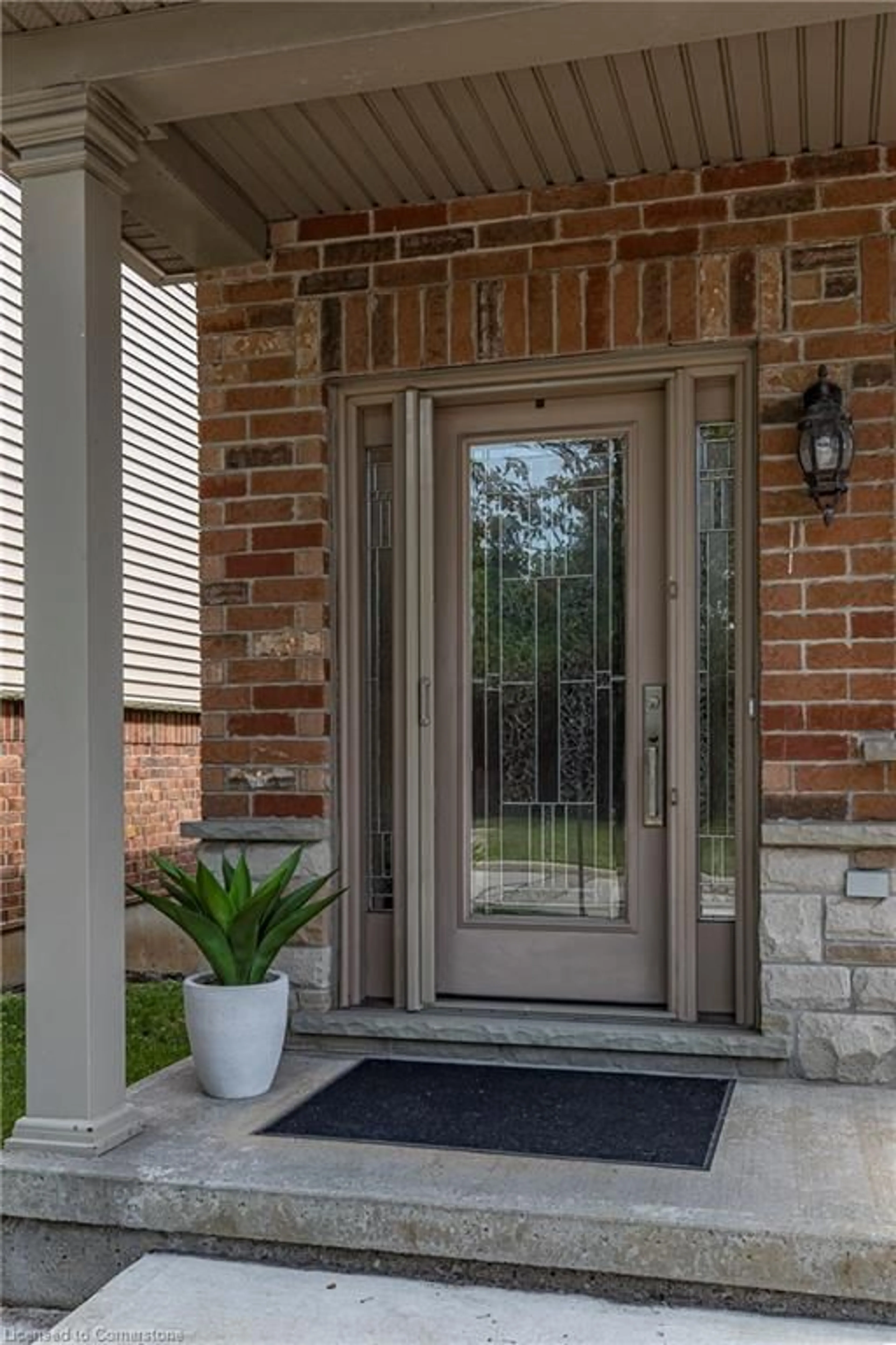 Indoor entryway for 177 Myers Lane, Anderson Ontario L9G 0A5
