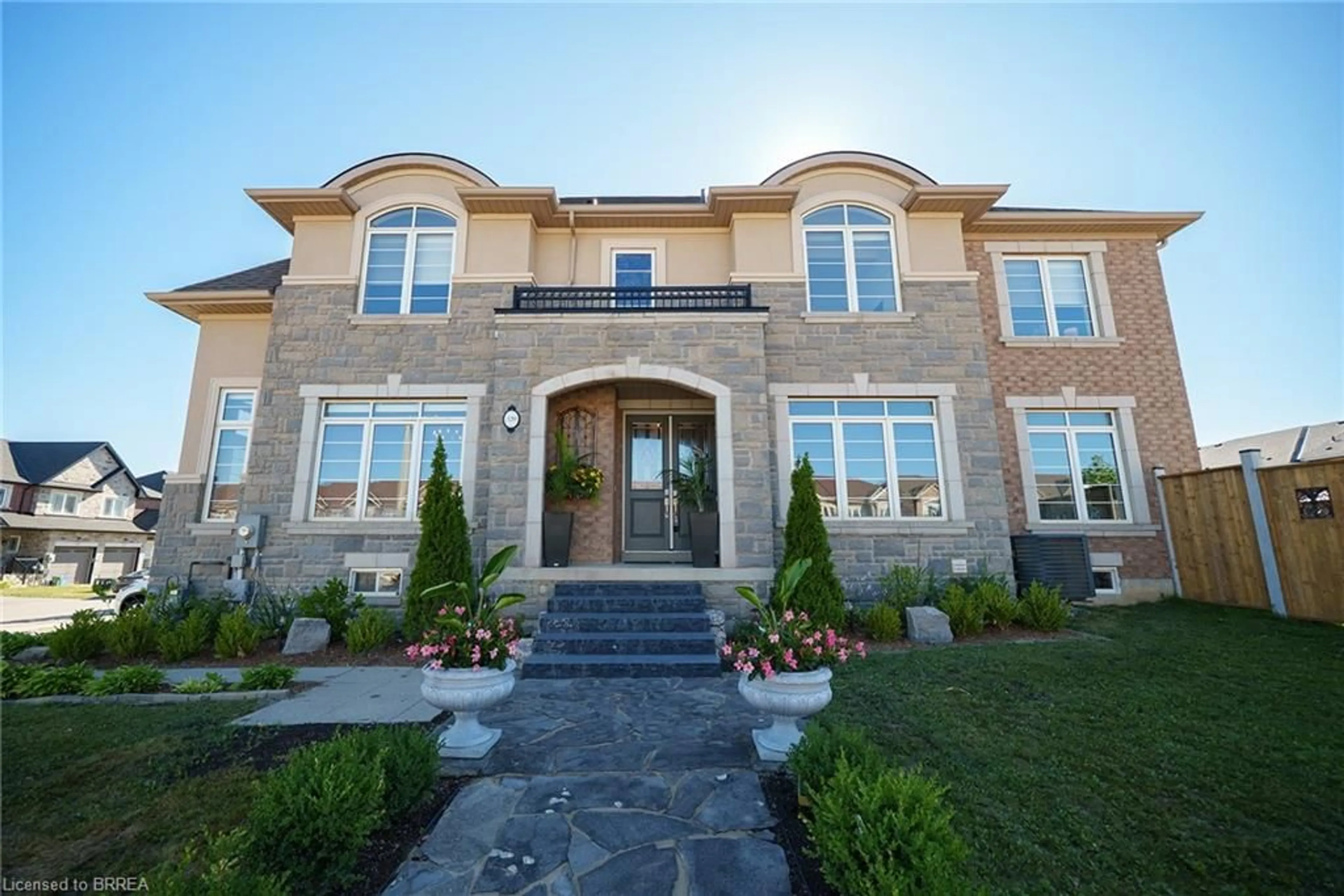Home with brick exterior material, building for 320 Raymond Rd, Ancaster Ontario L9K 0J8