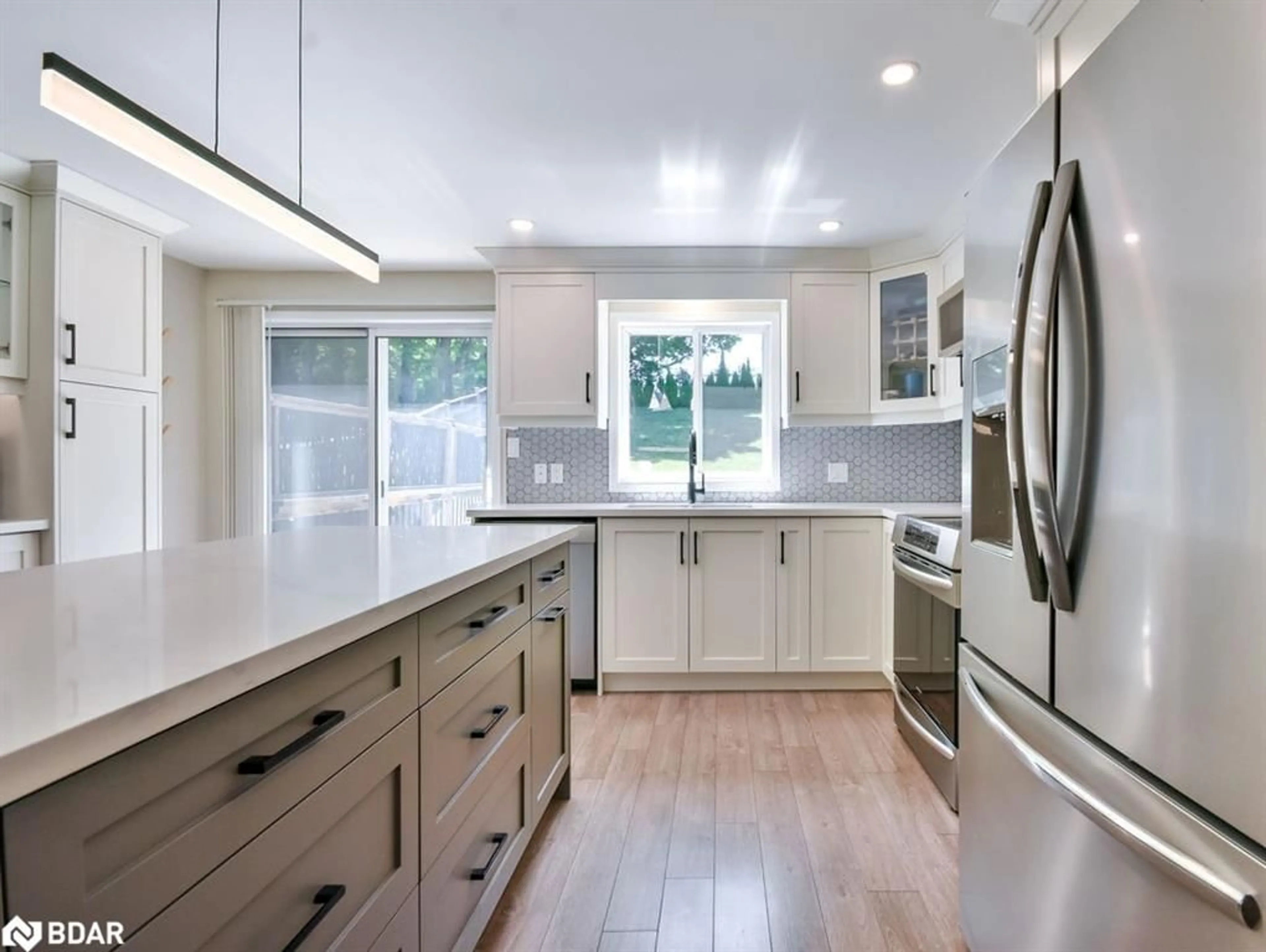 Open concept kitchen, unknown for 67 Lougheed Rd, Barrie Ontario L4N 8G1