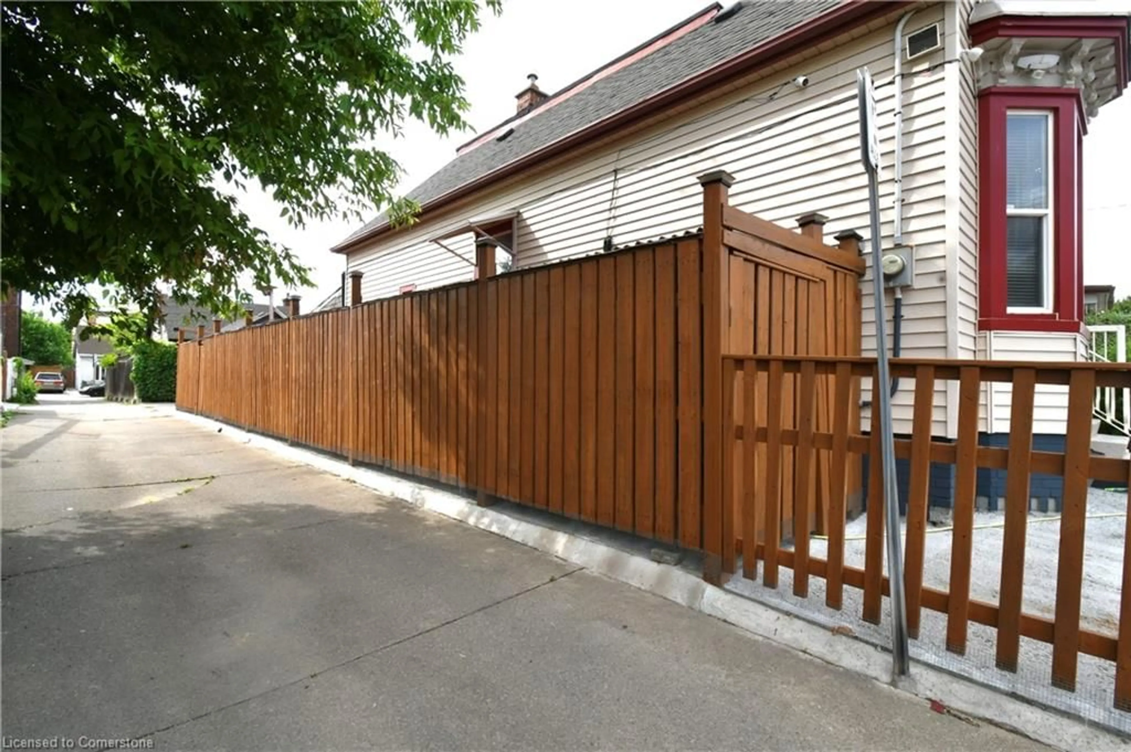 Unknown for 13 Leeming St, Hamilton Ontario L8L 5T4