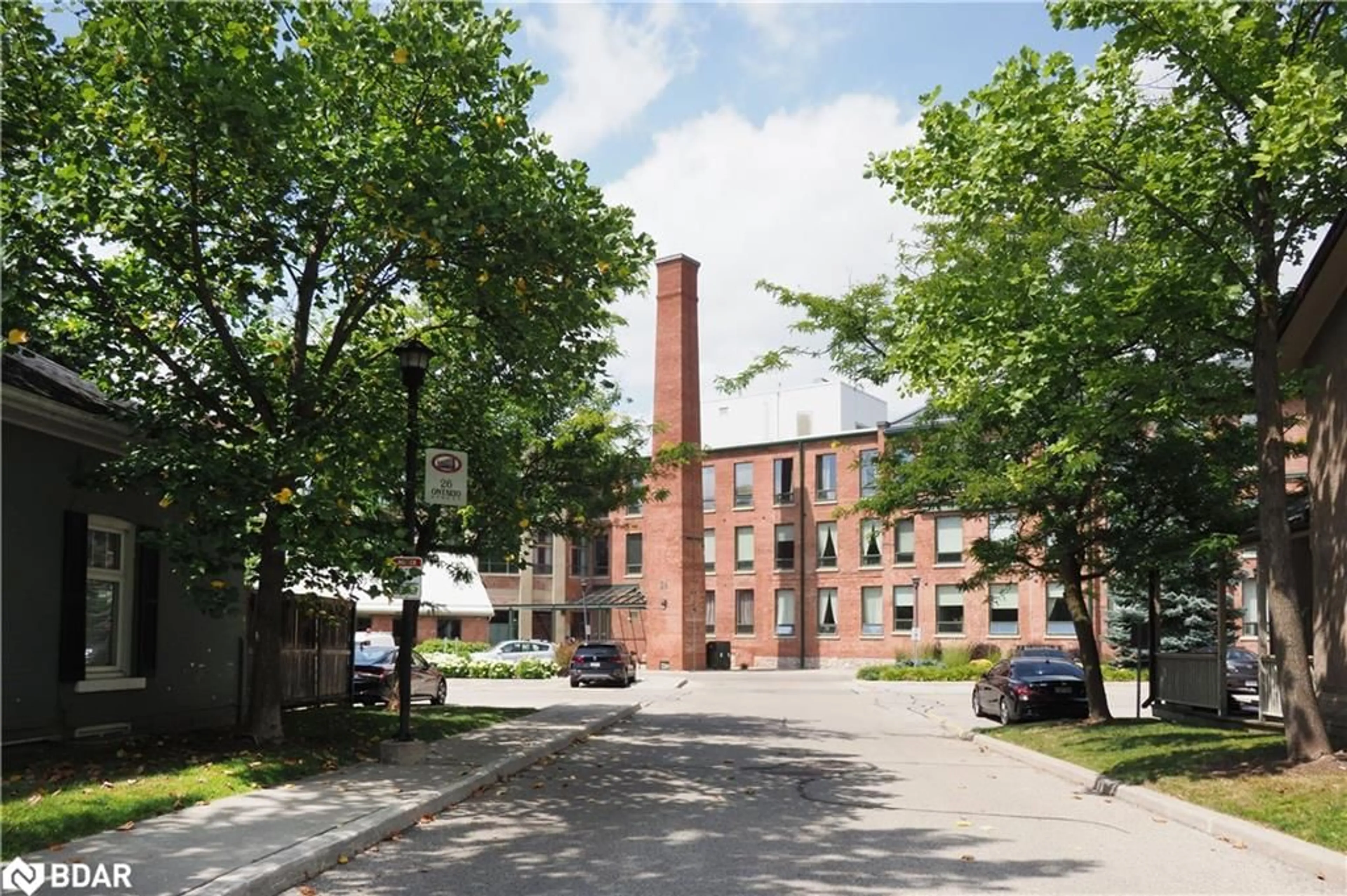Unknown for 26 Ontario St #121, Guelph Ontario N1E 7K1