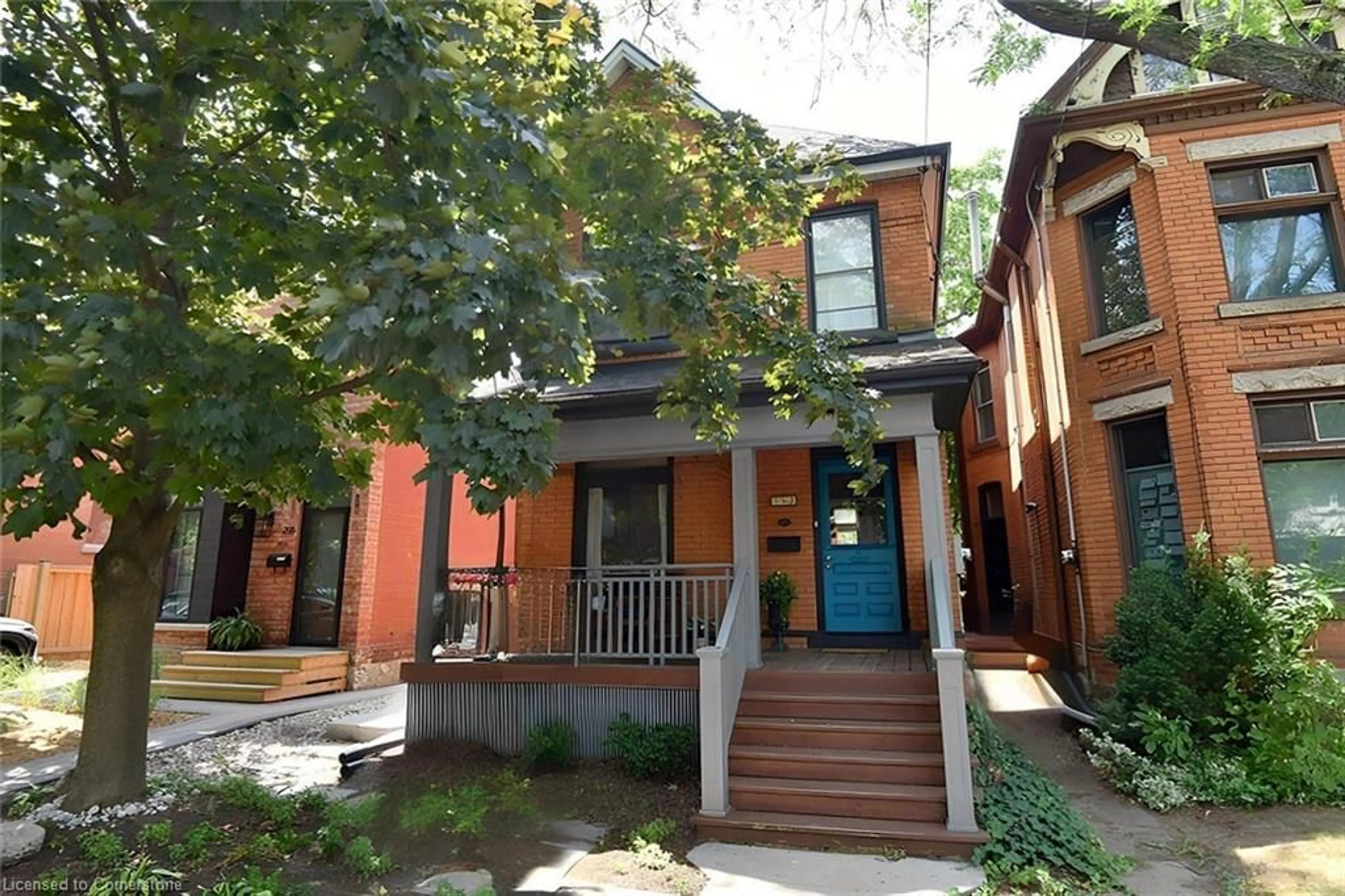 Home with brick exterior material, street for 293 Charlton Ave, Hamilton Ontario L8P 2E4