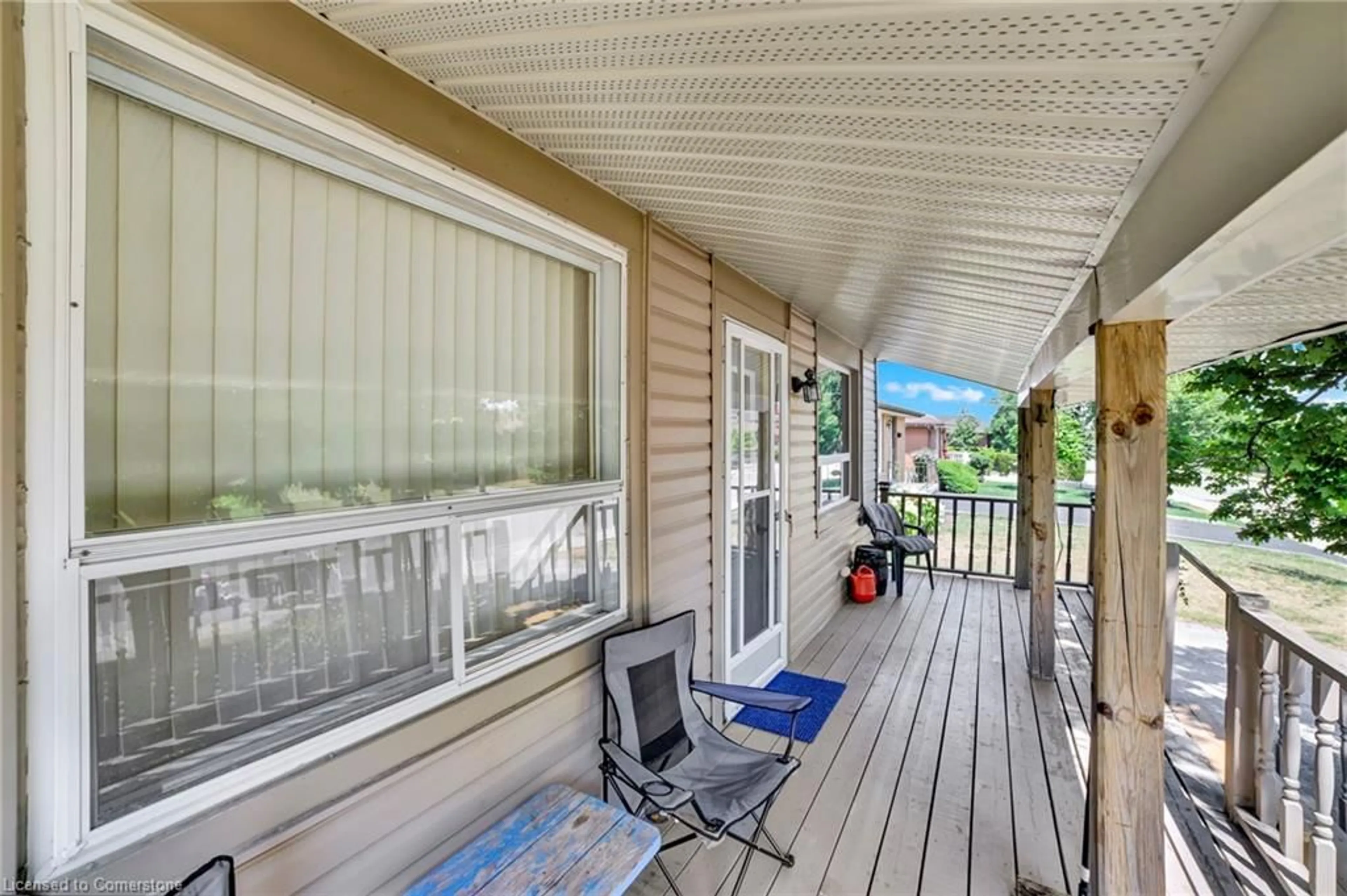 Patio, street for 47 Worsley Rd, Stoney Creek Ontario L8E 2E9