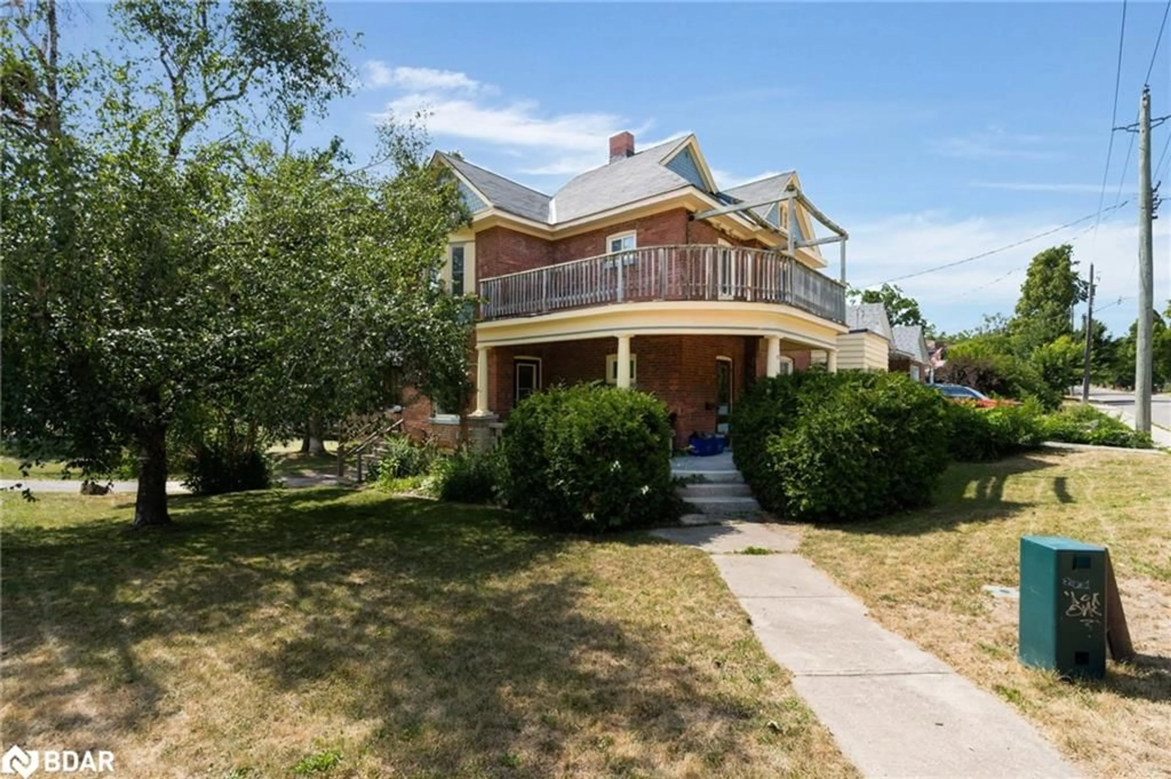 Unknown for 134 Owen St, Barrie Ontario L4M 3H9