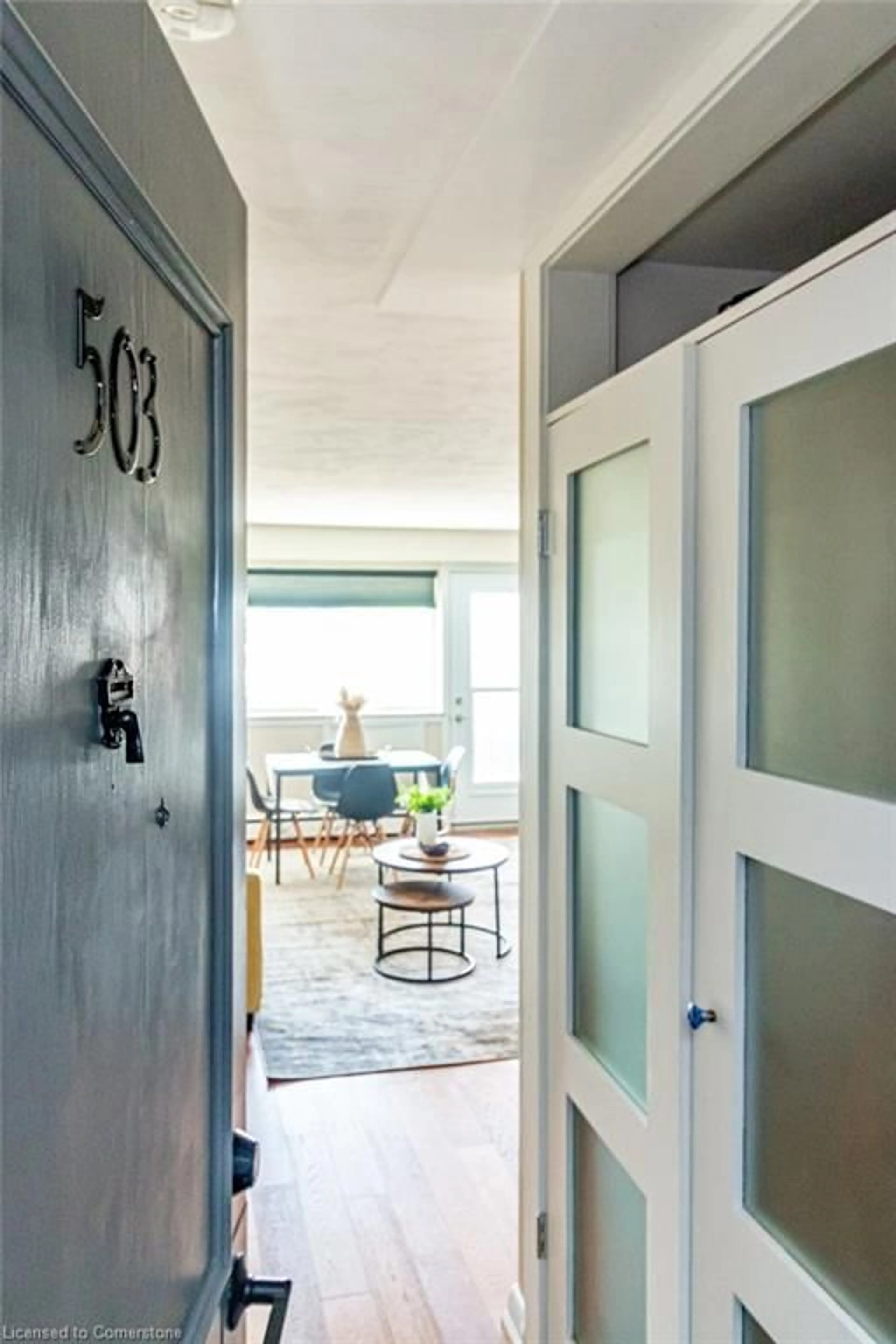 Indoor entryway for 9 Grant Blvd #503, Dundas Ontario L9H 4L5