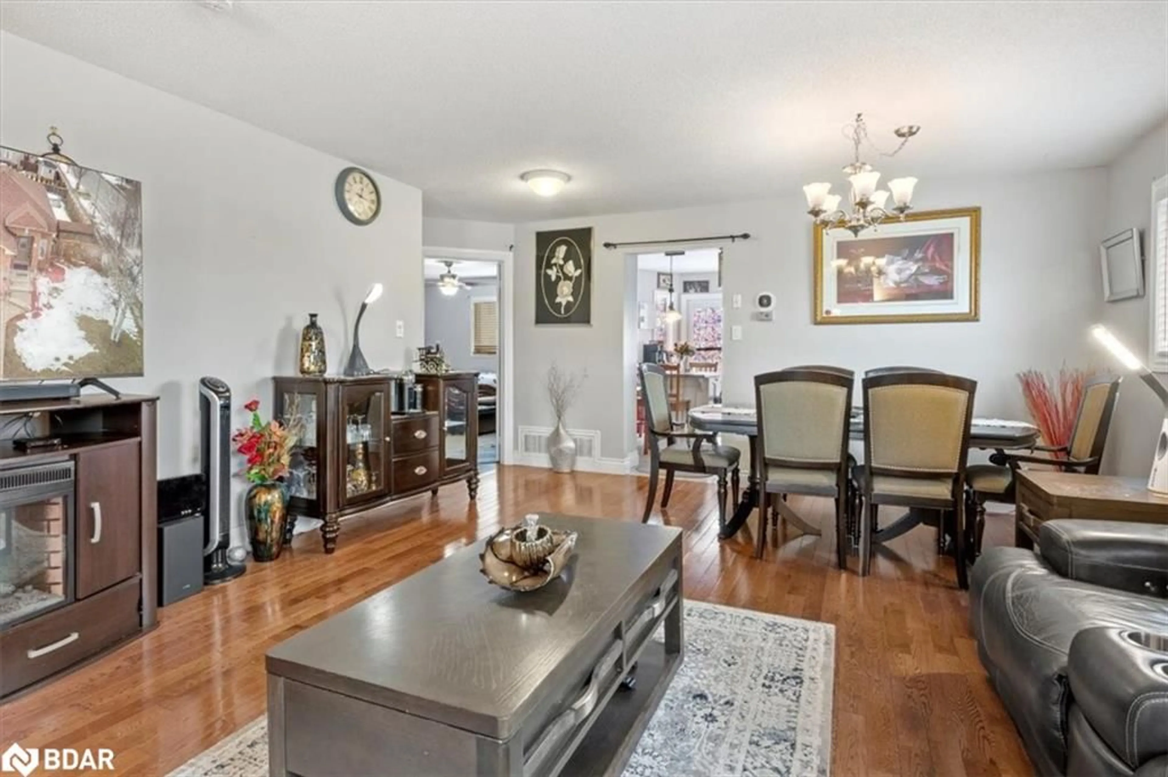 Dining room, unknown for 16 Goodwin Ave, Bowmanville Ontario L1C 4Z4