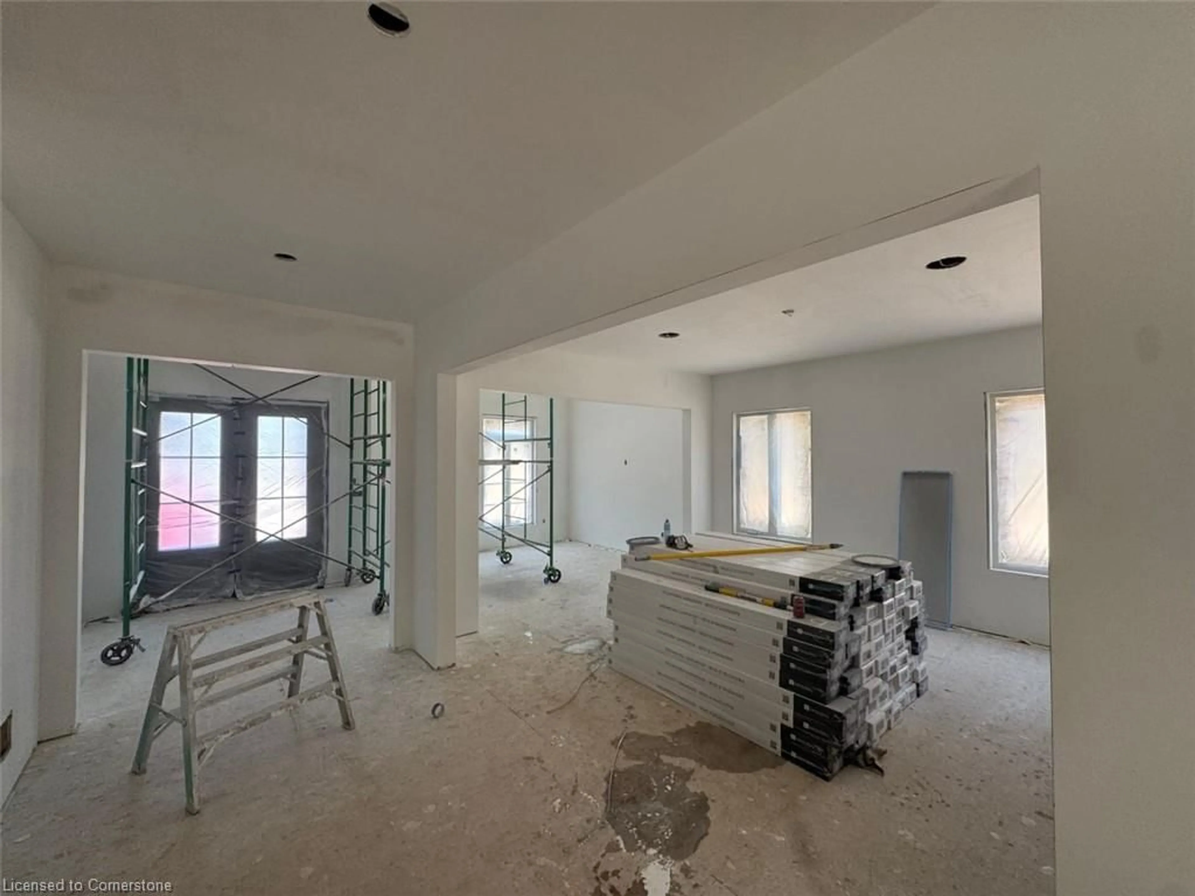 A pic of a room for 5 West Harris Rd, Brantford Ontario N3T 5L4