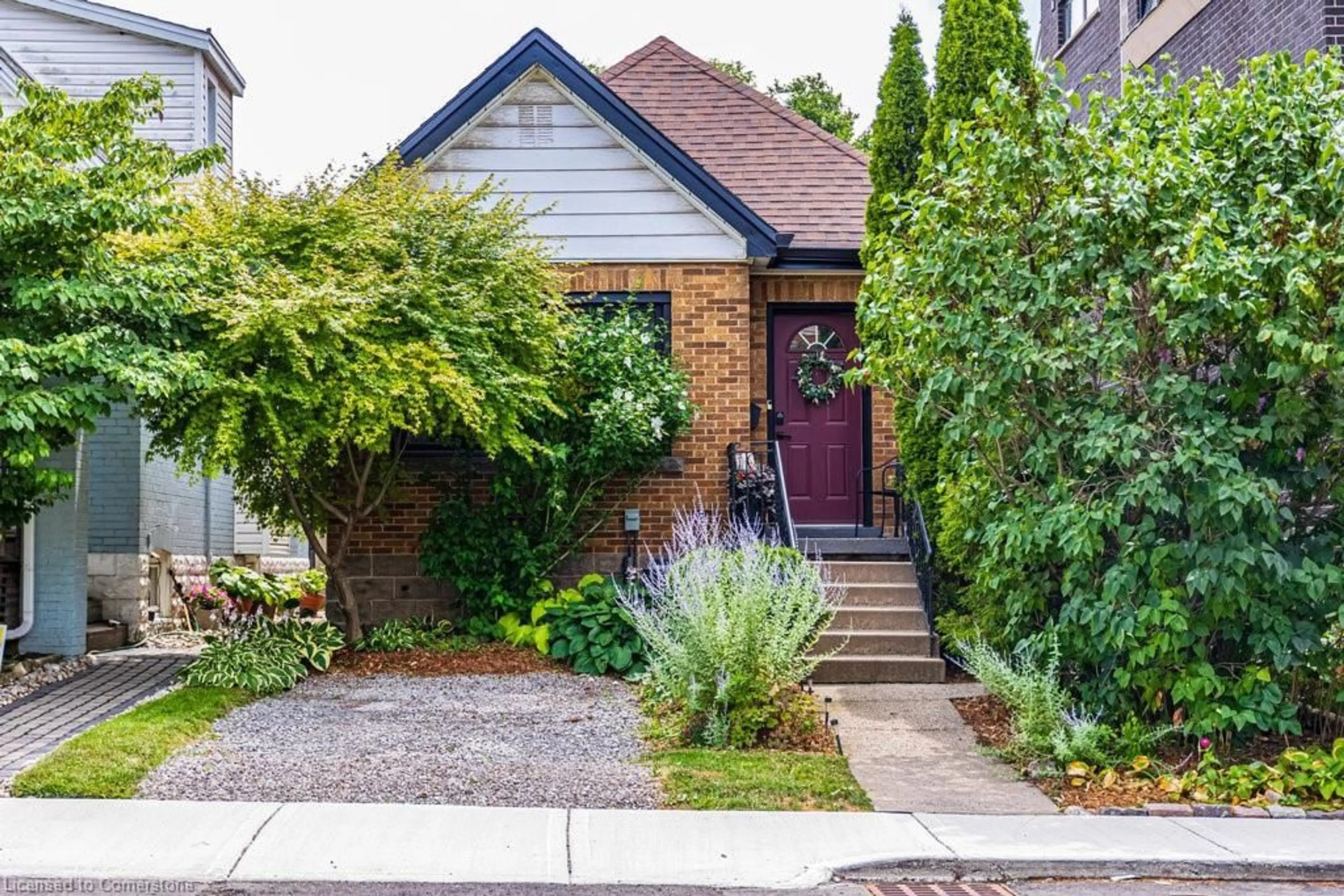Home with brick exterior material, street for 343 Charlton Ave, Hamilton Ontario L8P 2E6