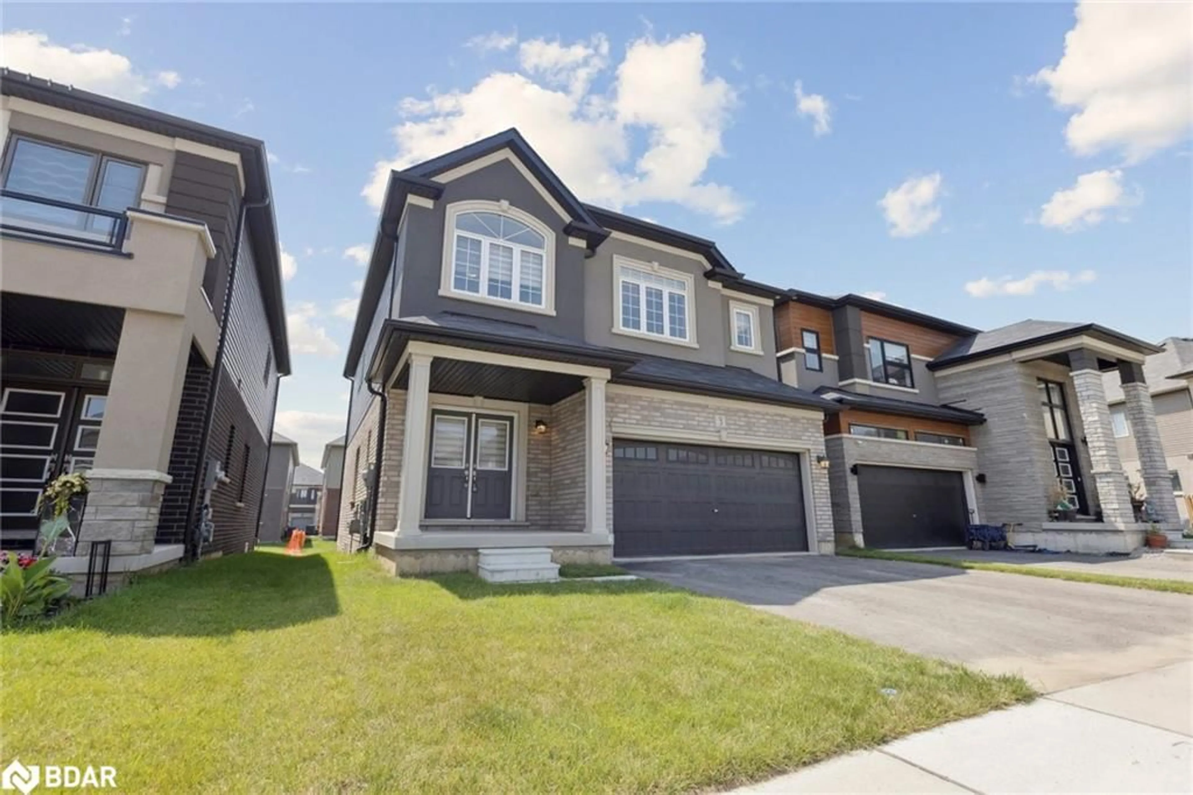 Unknown for 3 Ingalls Ave, Brantford Ontario N3V 0B7
