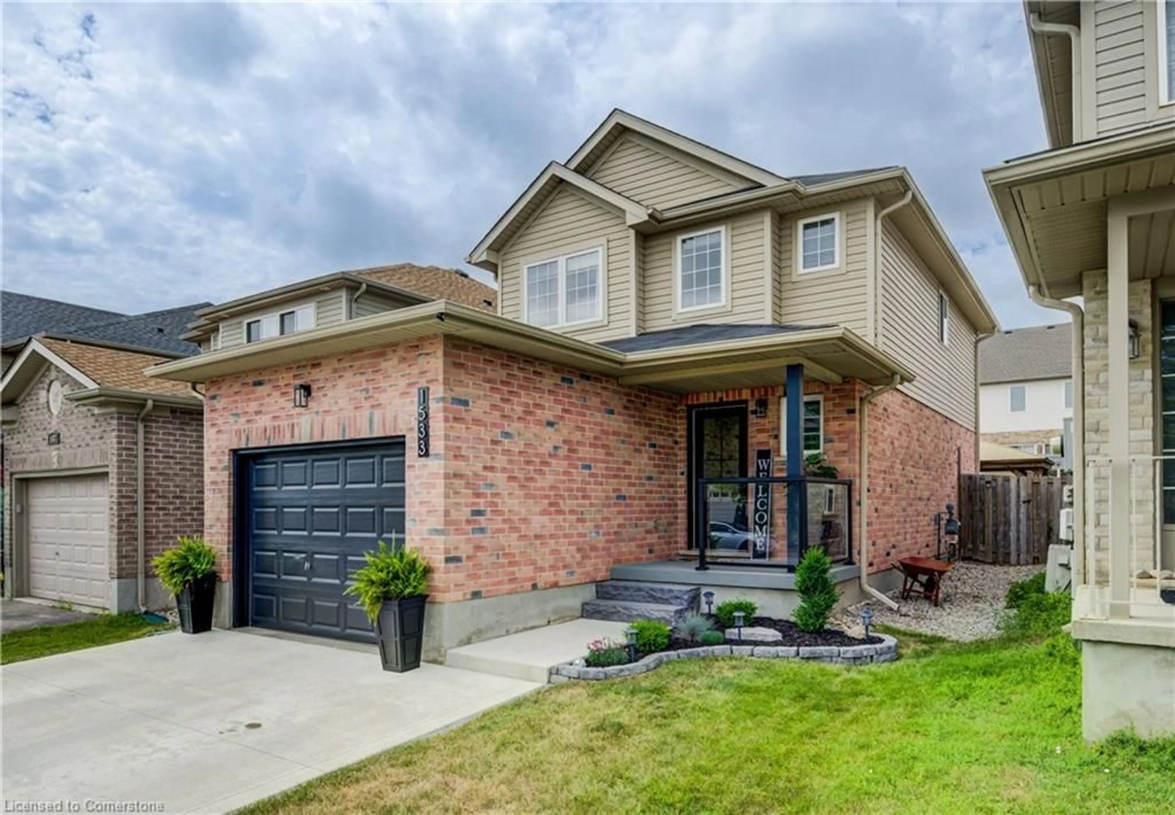Home with brick exterior material, street for 1533 Old Zeller Dr, Kitchener Ontario N2A 0B3