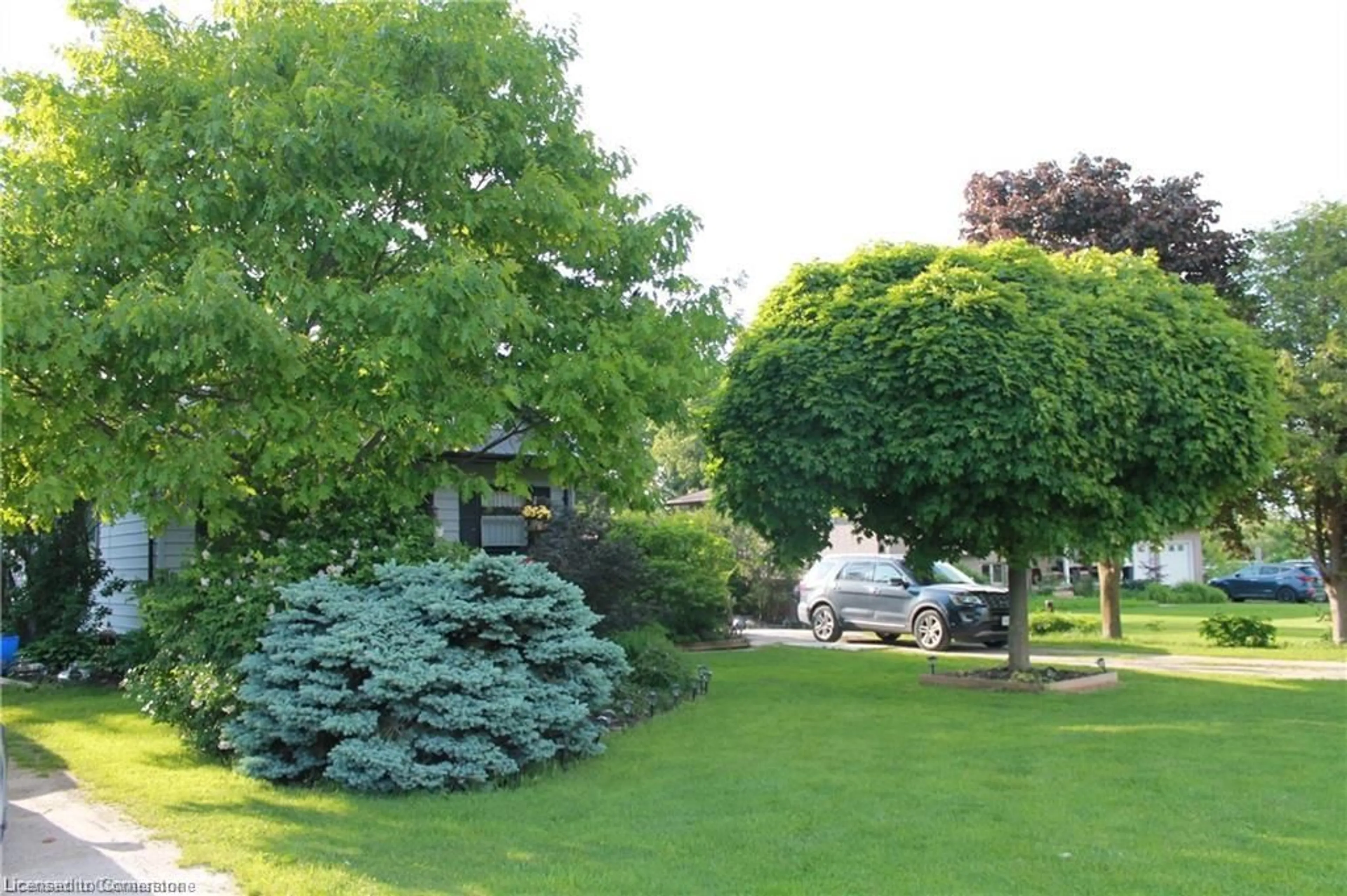 A pic from outside/outdoor area/front of a property/back of a property/a pic from drone, street for 7994 Wellington 12 Rd, Mapleton Ontario N0G 1A0
