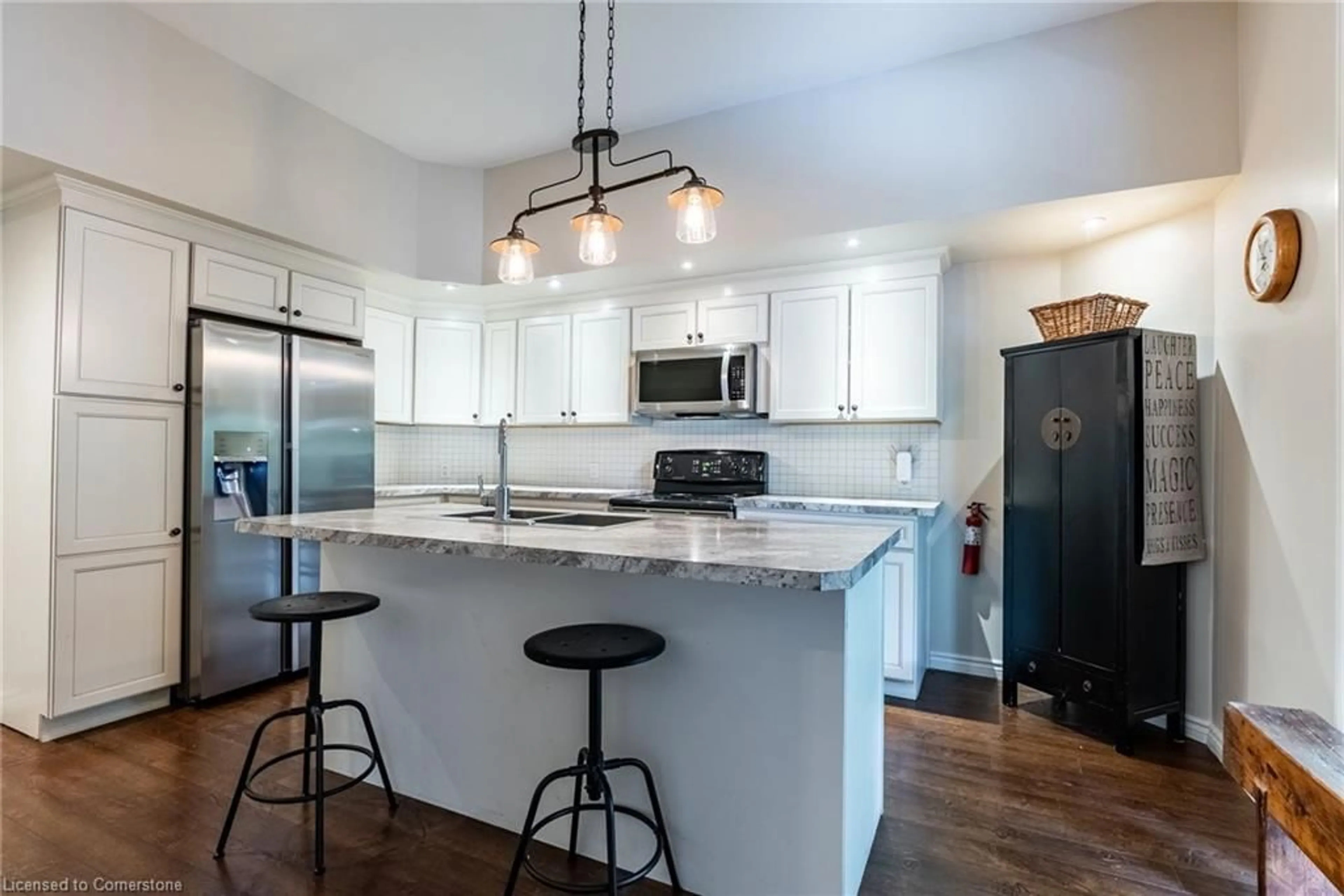 Open concept kitchen, unknown for 954 Beach Blvd, Hamilton Ontario L8H 6Z4