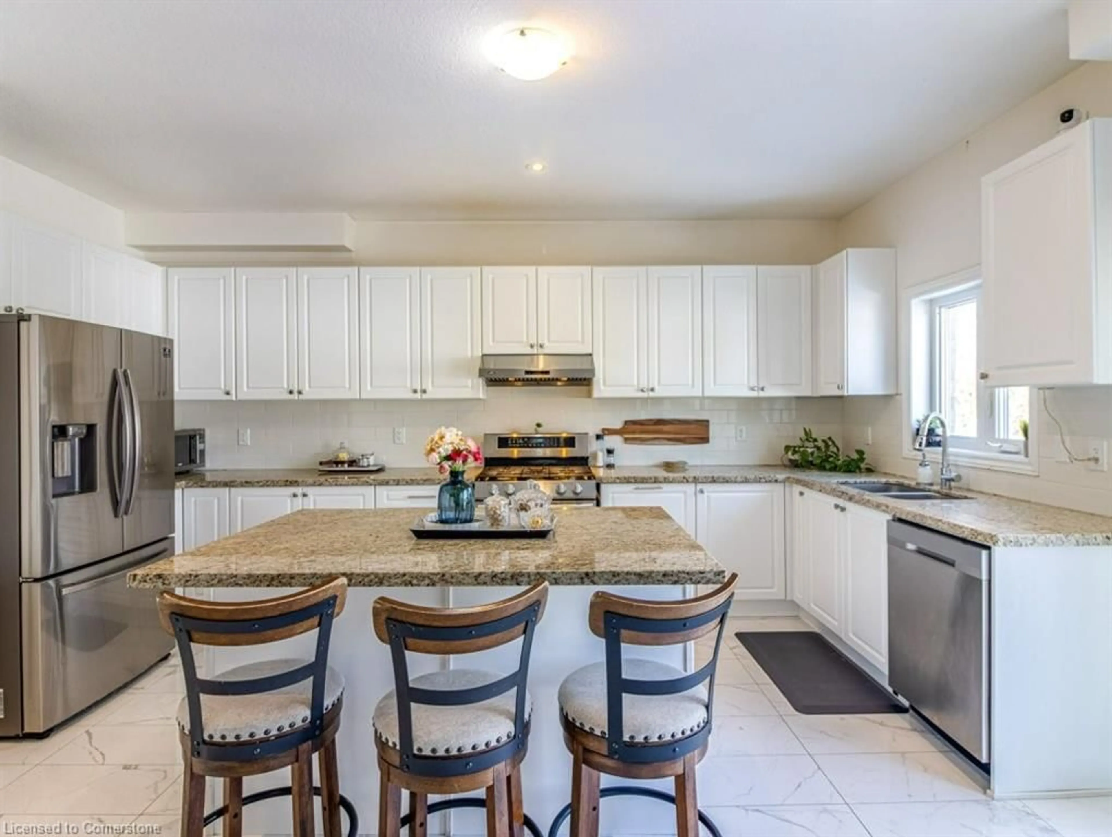 Open concept kitchen, ceramic/tile floor for 11 Peterson St, Drumbo Ontario N0J 1G0