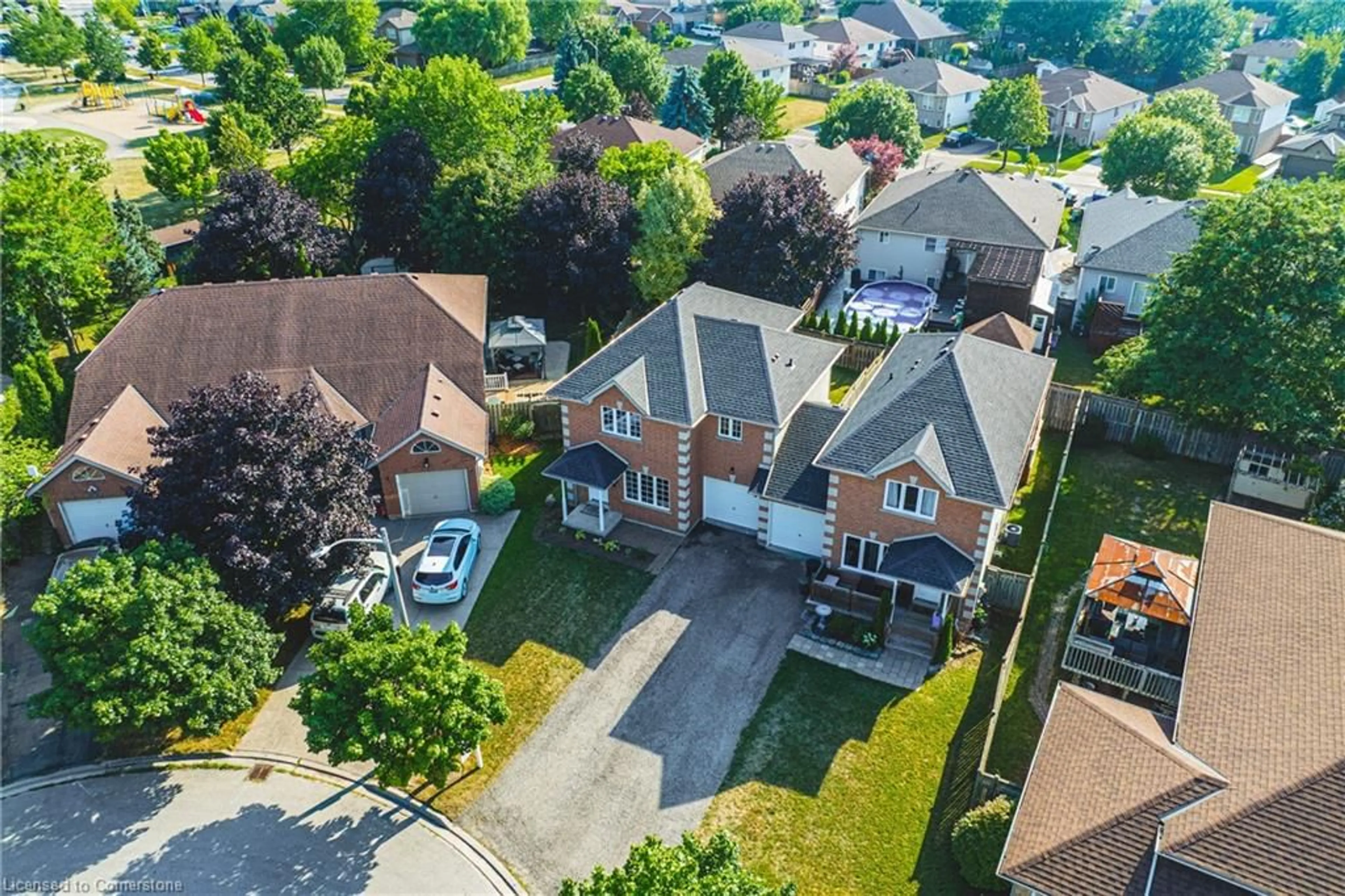 A pic from outside/outdoor area/front of a property/back of a property/a pic from drone, street for 4492 Weltman Way, Beamsville Ontario L3J 0G1