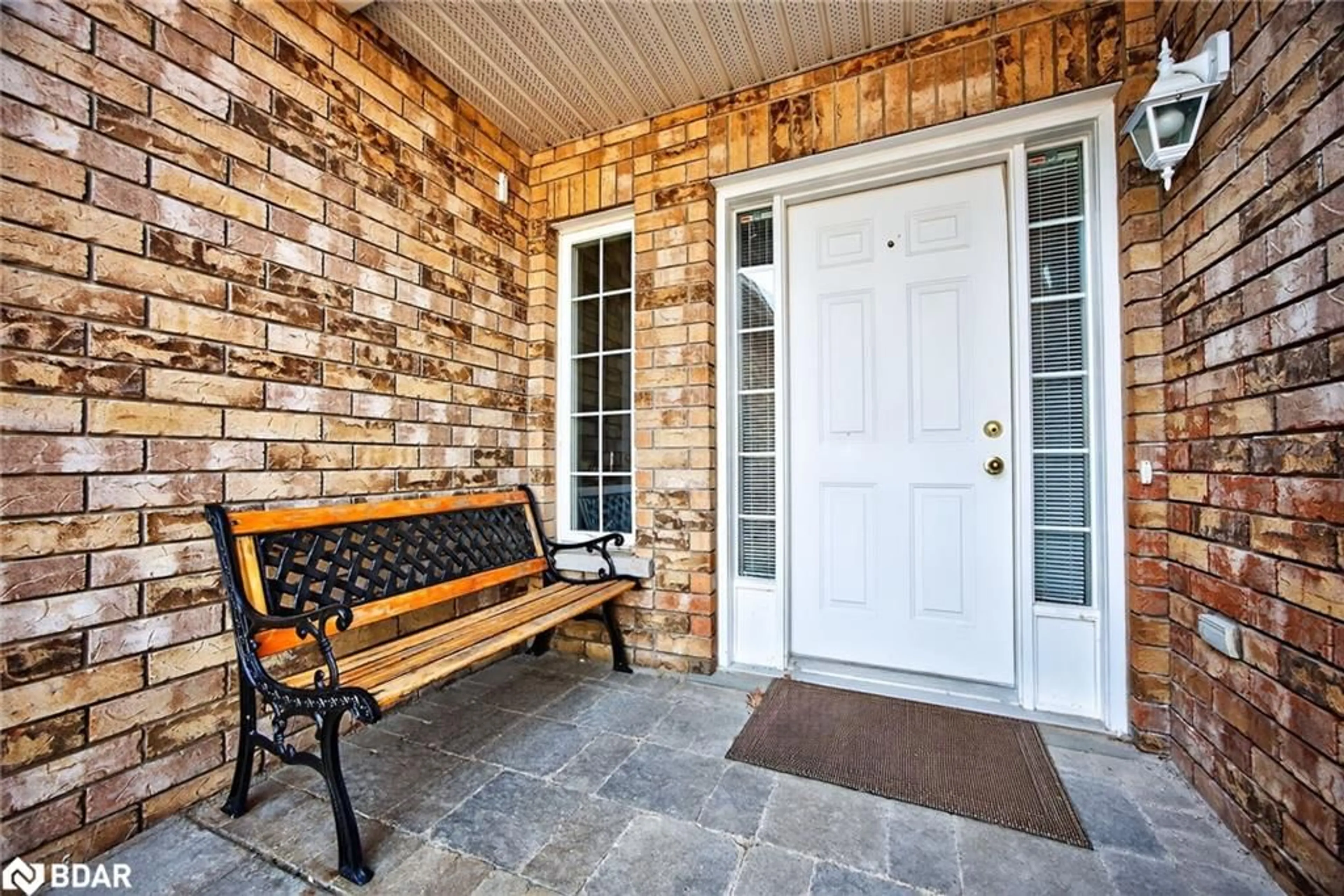 Indoor entryway for 99 Sproule Dr, Barrie Ontario L4N 0W6