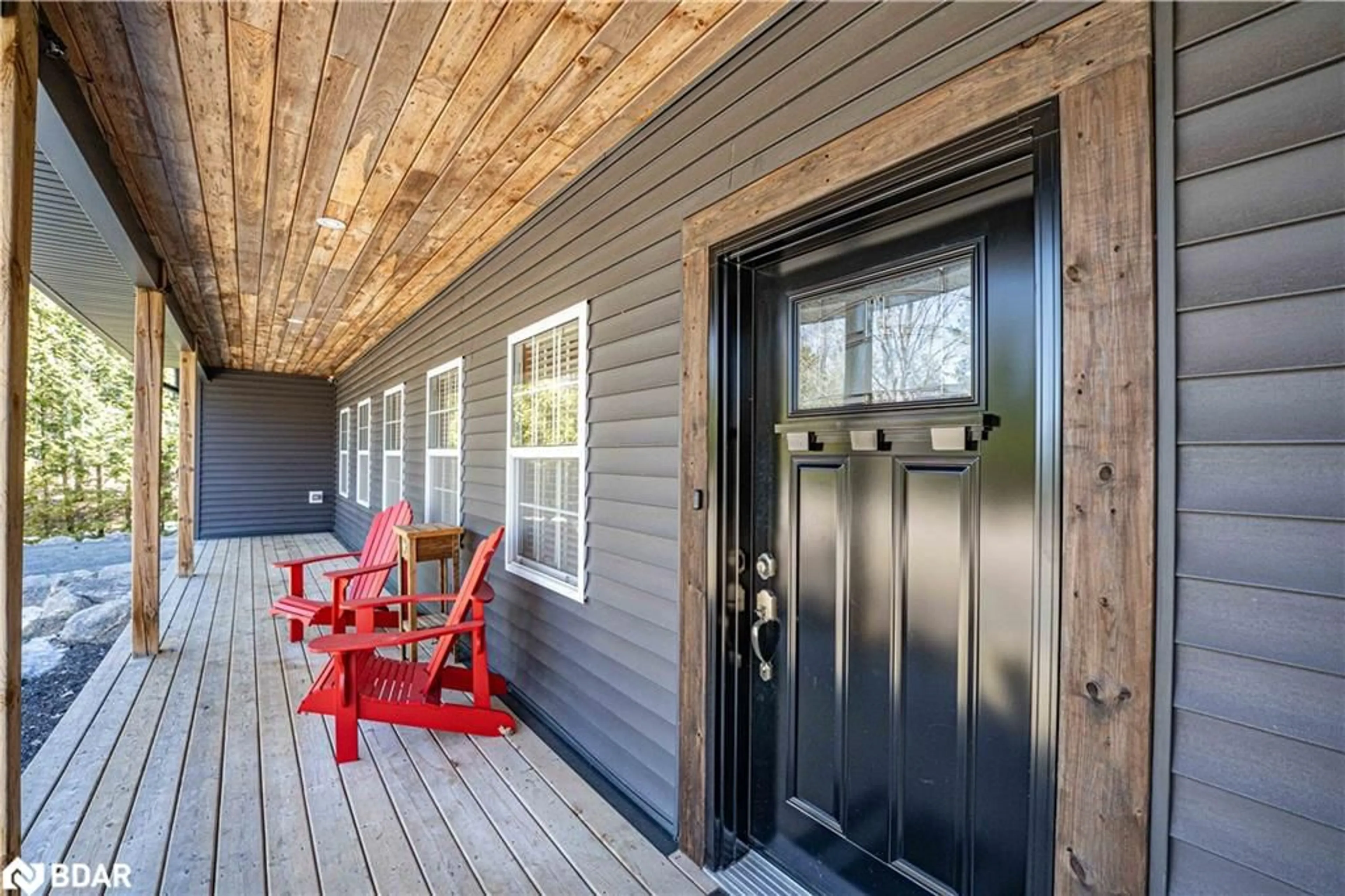 Indoor entryway for 1186 Upper Paudash Road Rd, Cardiff Ontario K0L 1C0