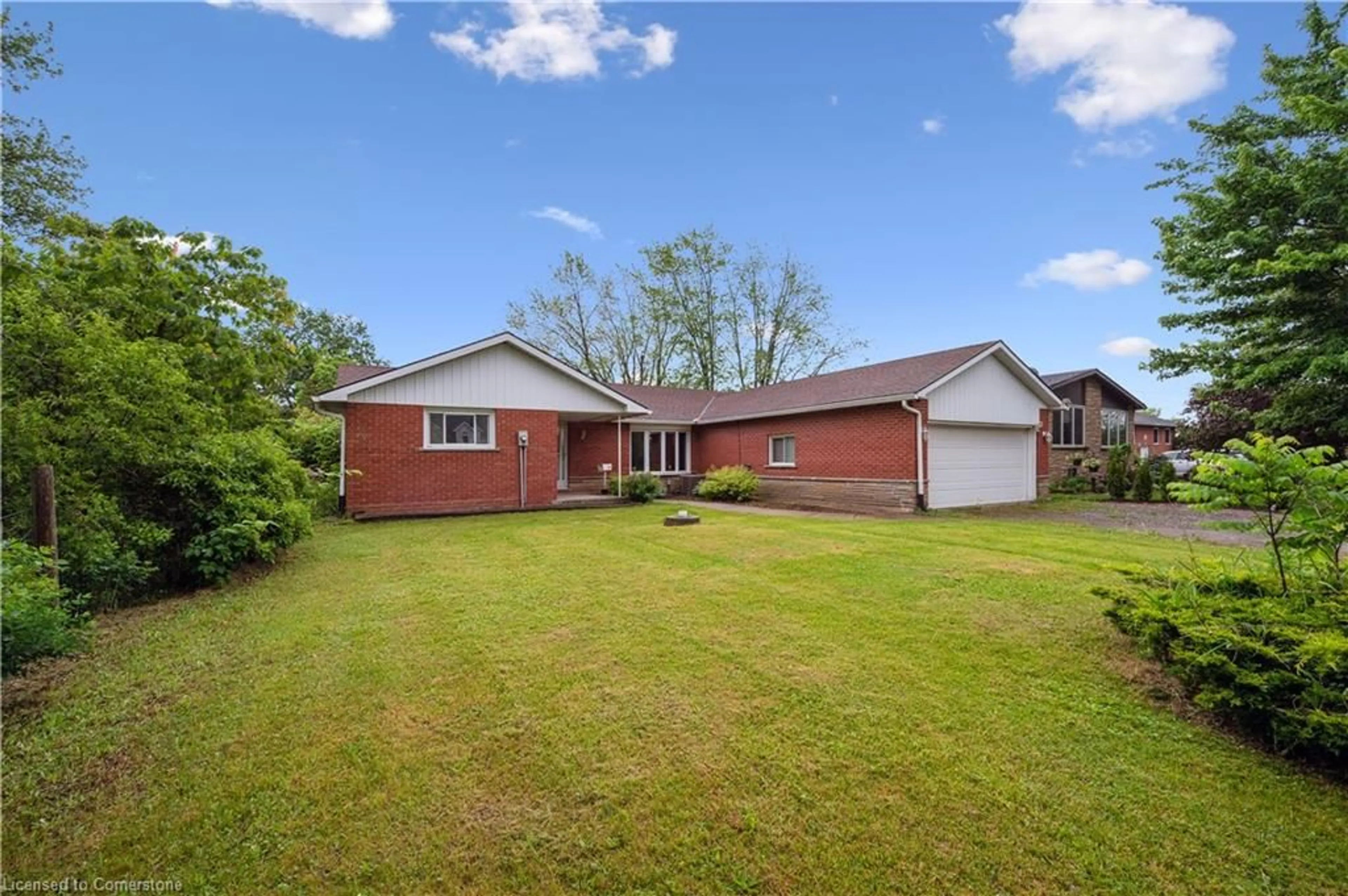 A pic from outside/outdoor area/front of a property/back of a property/a pic from drone, street for 3567 South Grimsby Road 12 Rd, Grassie Ontario L0R 1M0
