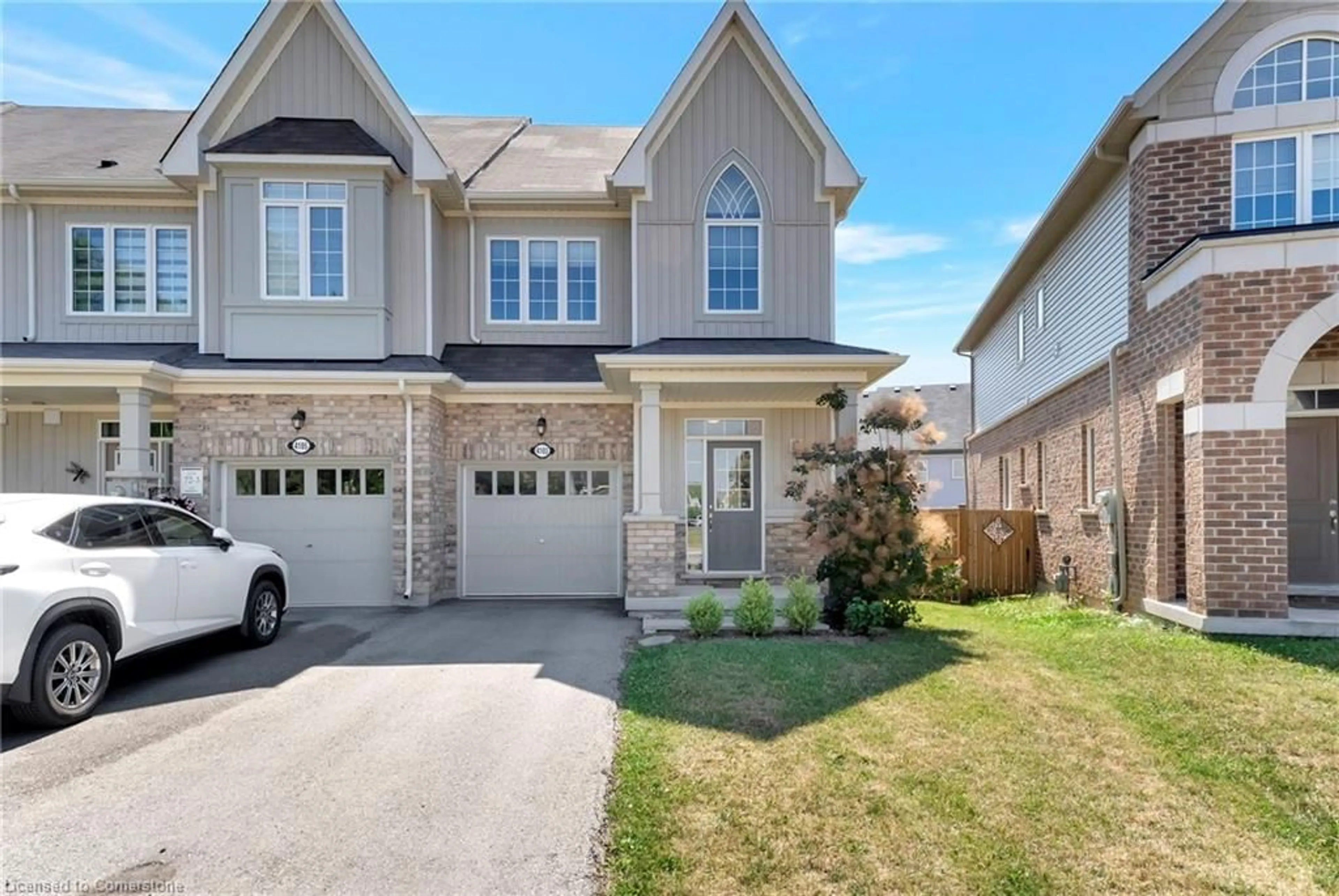 Home with brick exterior material, street for 4103 Maitland St, Beamsville Ontario L3J 0R4