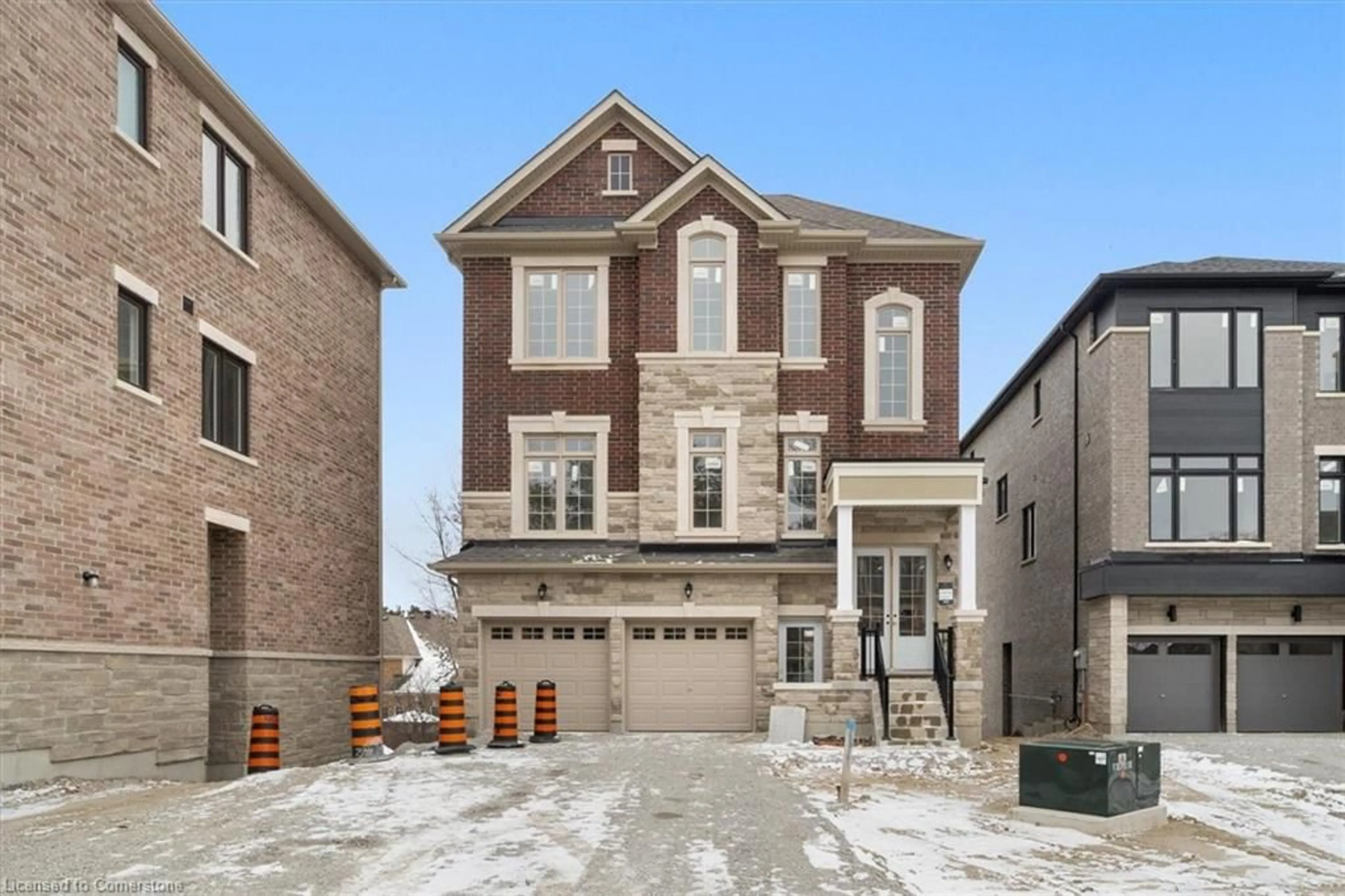 Home with brick exterior material, street for 51 Ahchie Crt, Vaughan Ontario L6A 5E5