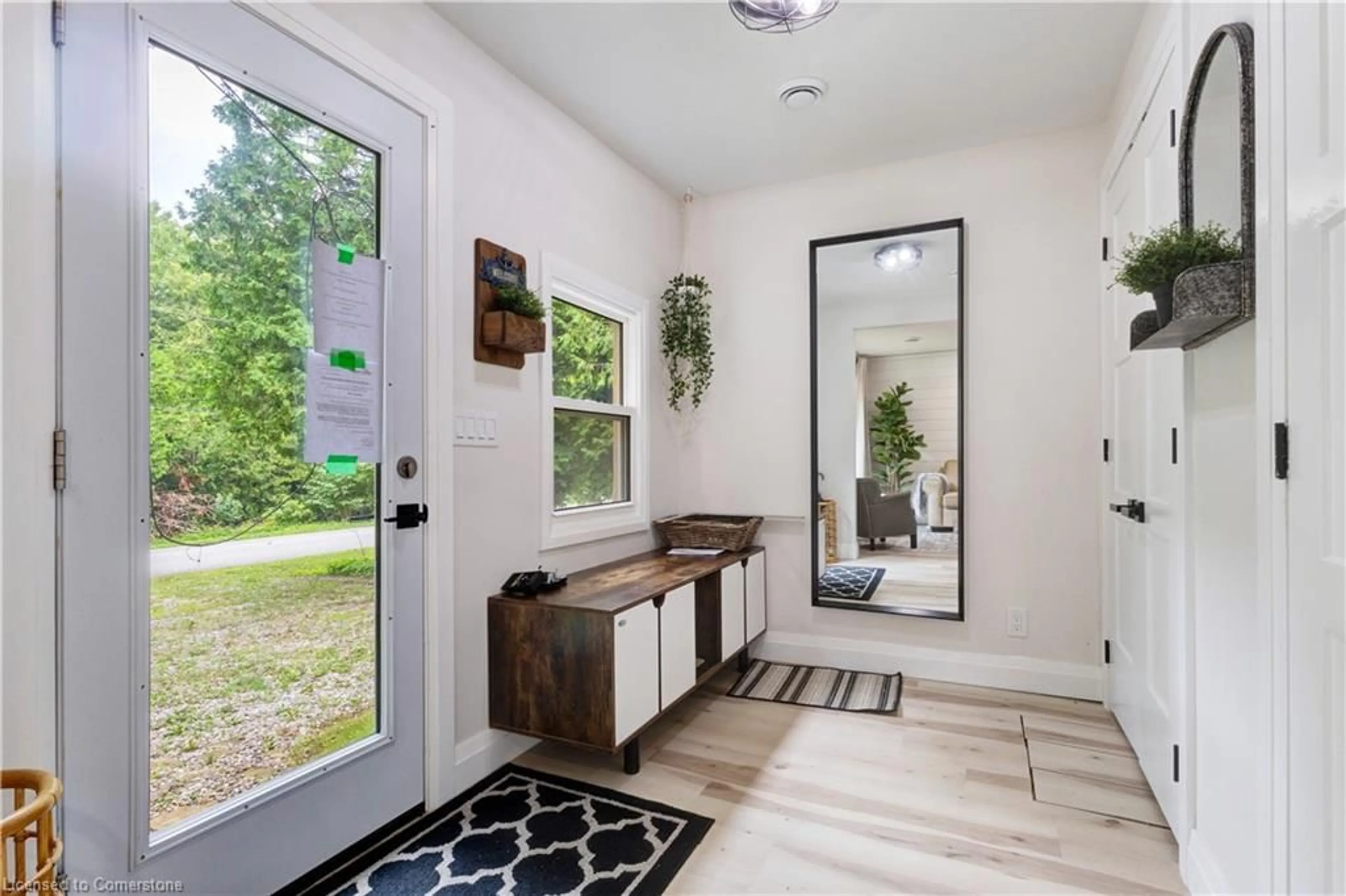 Indoor entryway for 163 Victoria St, Inverhuron Ontario N0G 2T0