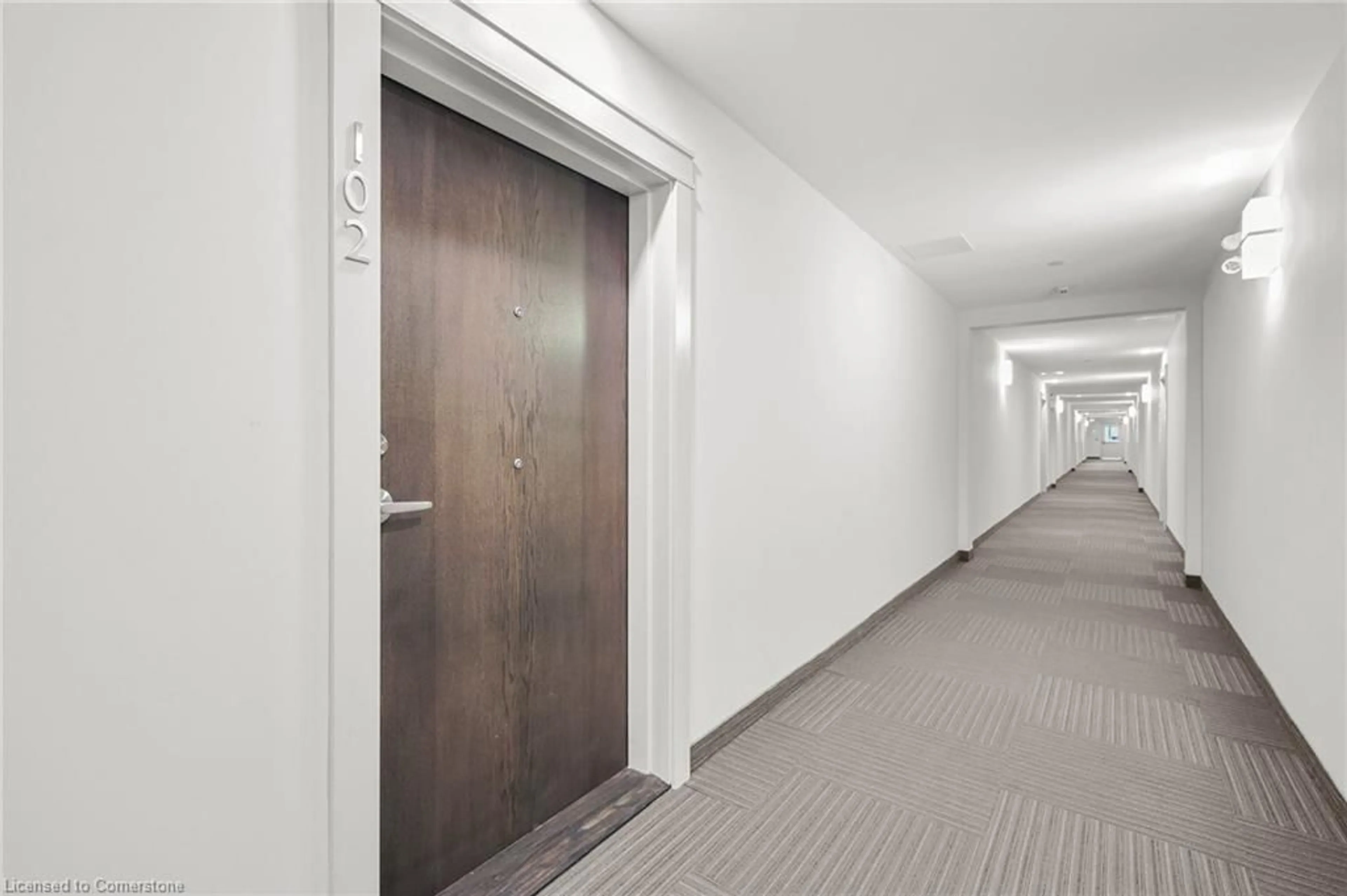 Indoor foyer for 344 Florence Dr #102, Peterborough Ontario K9J 0K4
