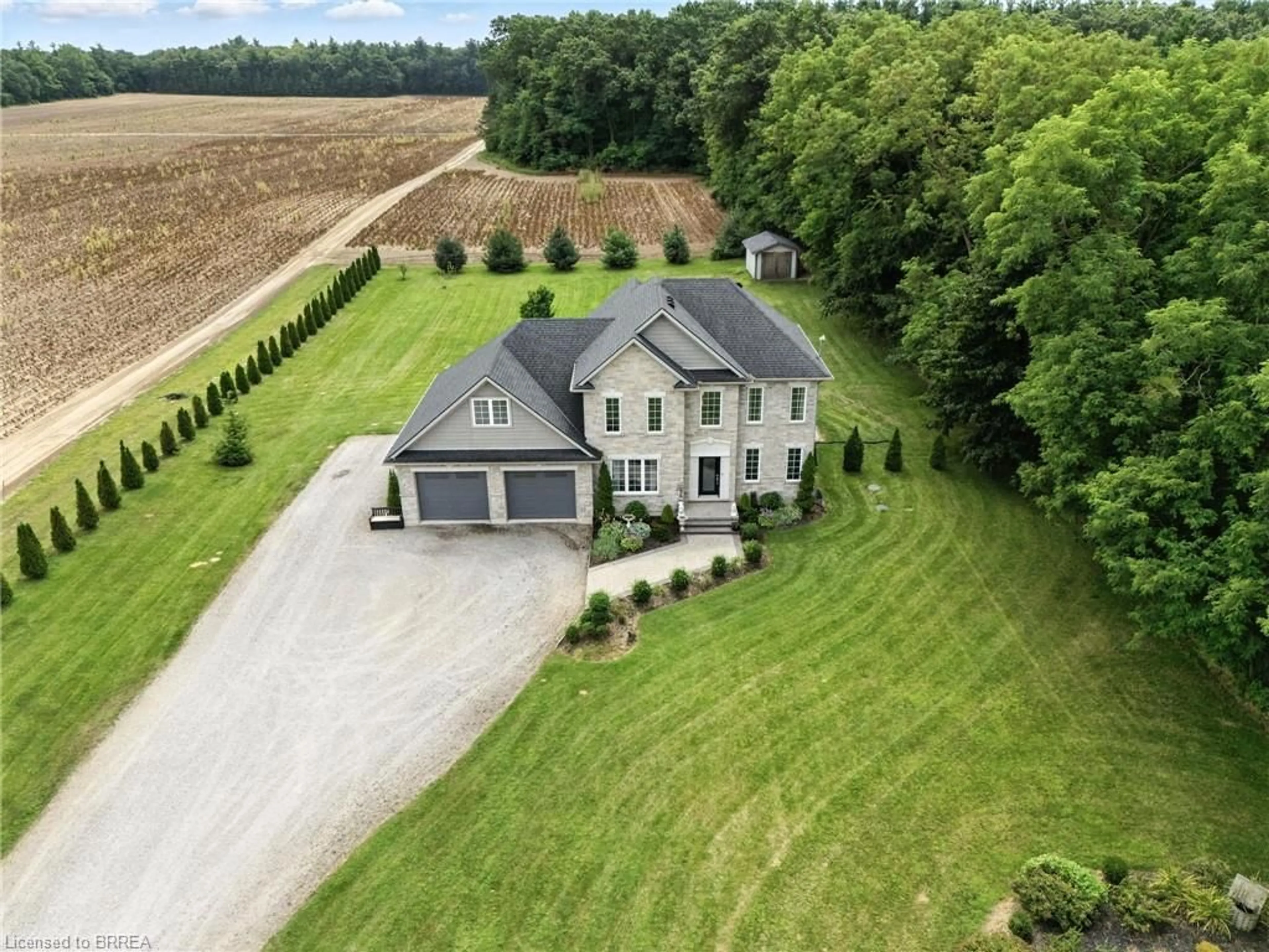 A pic from outside/outdoor area/front of a property/back of a property/a pic from drone, unknown for 360 Windham Road 14, Simcoe Ontario N3Y 4K6