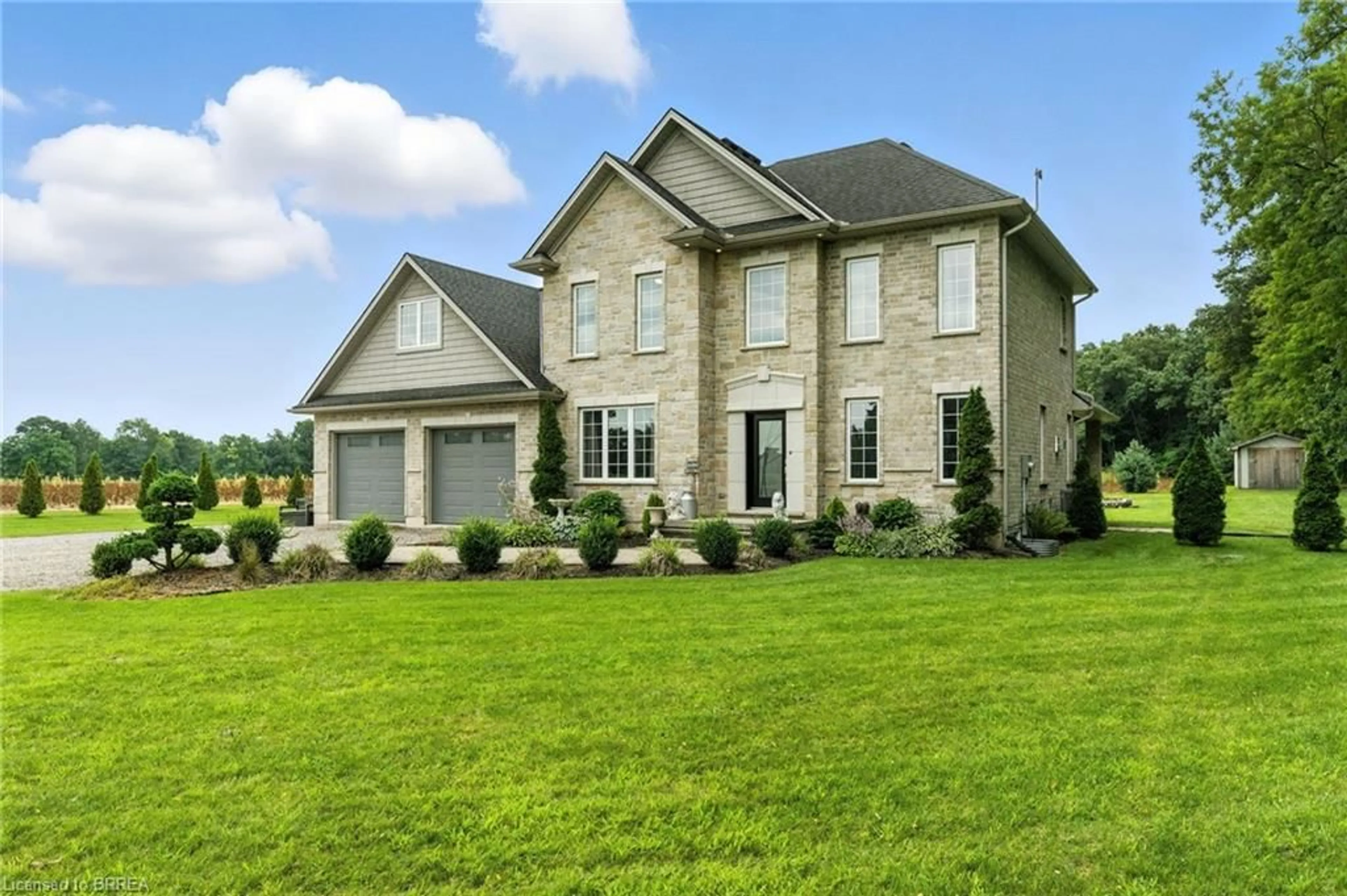 Home with brick exterior material, building for 360 Windham Road 14, Simcoe Ontario N3Y 4K6