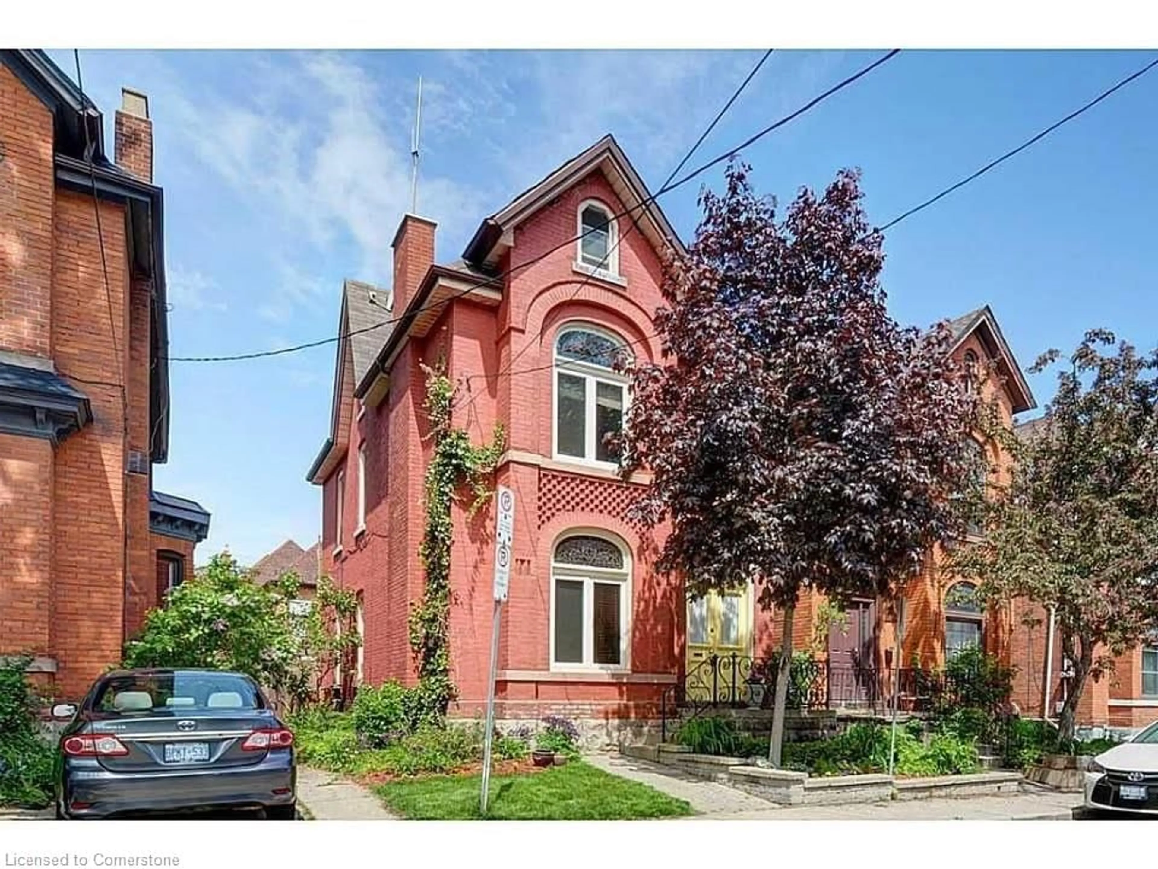 Home with brick exterior material, street for 102 Grant Ave, Hamilton Ontario L8N 2X7