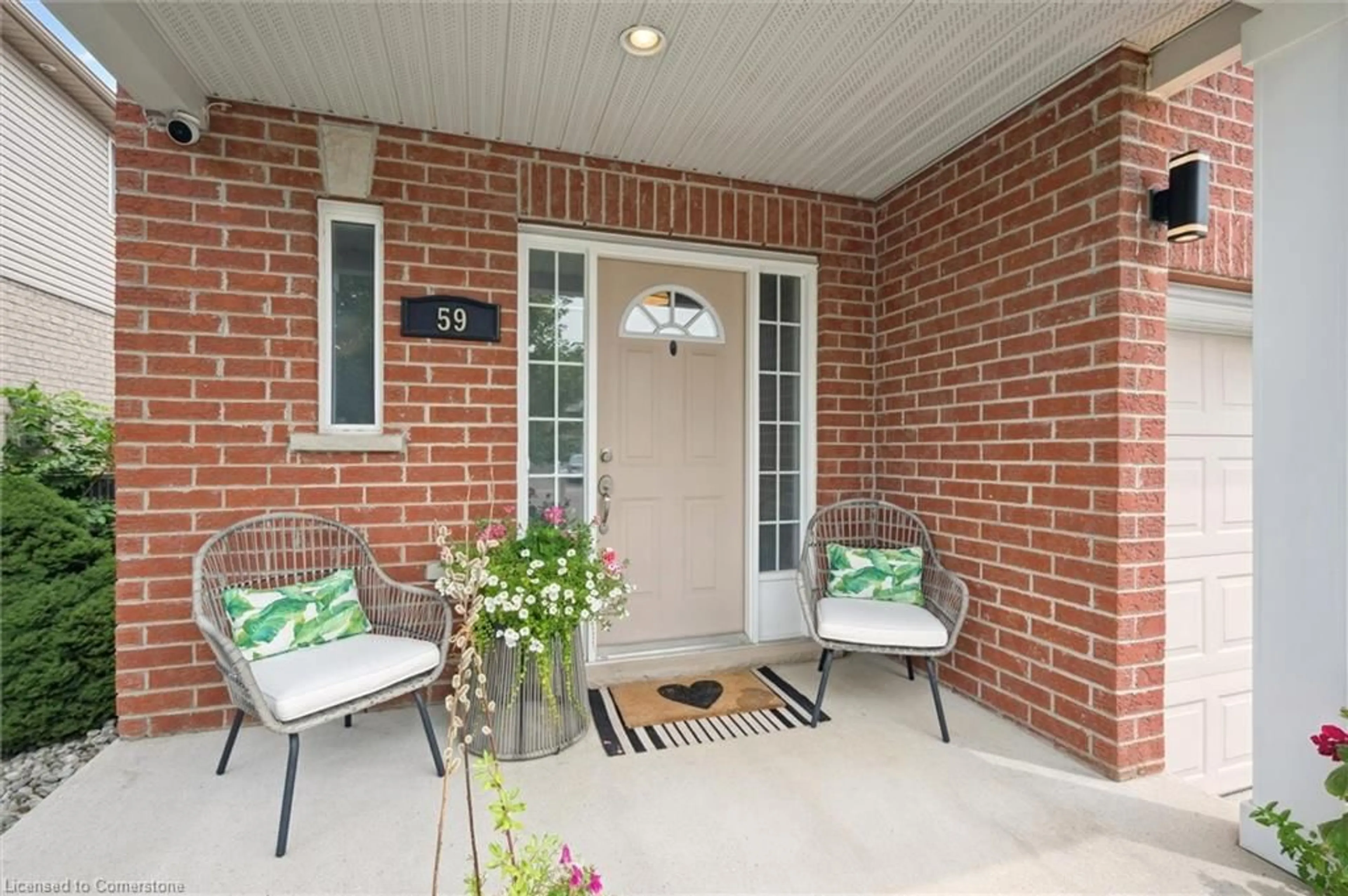 Patio, street for 59 Brenneman Dr, Baden Ontario N3A 4M9