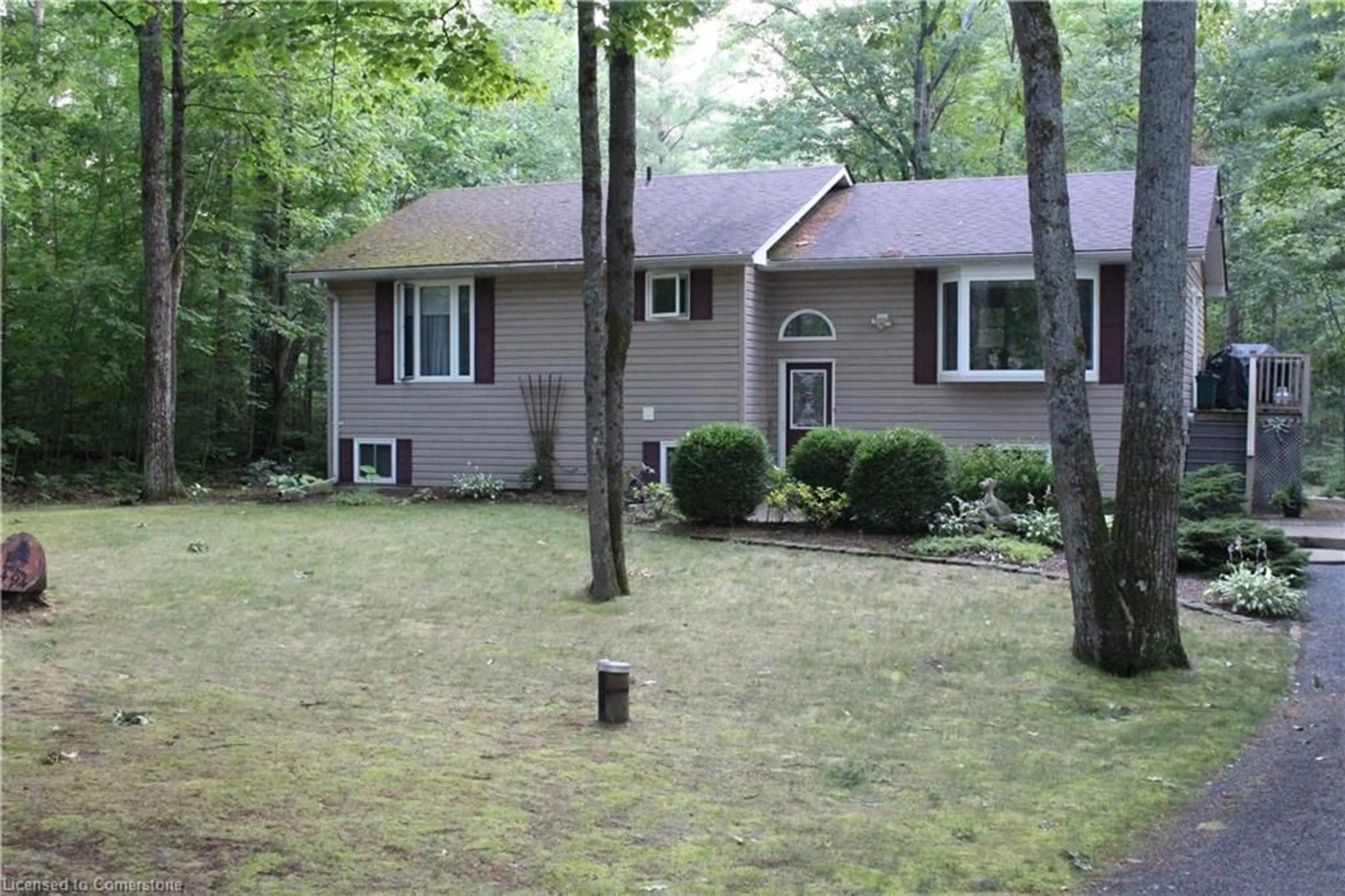 Home with vinyl exterior material, unknown for 494 Bel Twp 7th Ln, Havelock Ontario K0L 1Z0