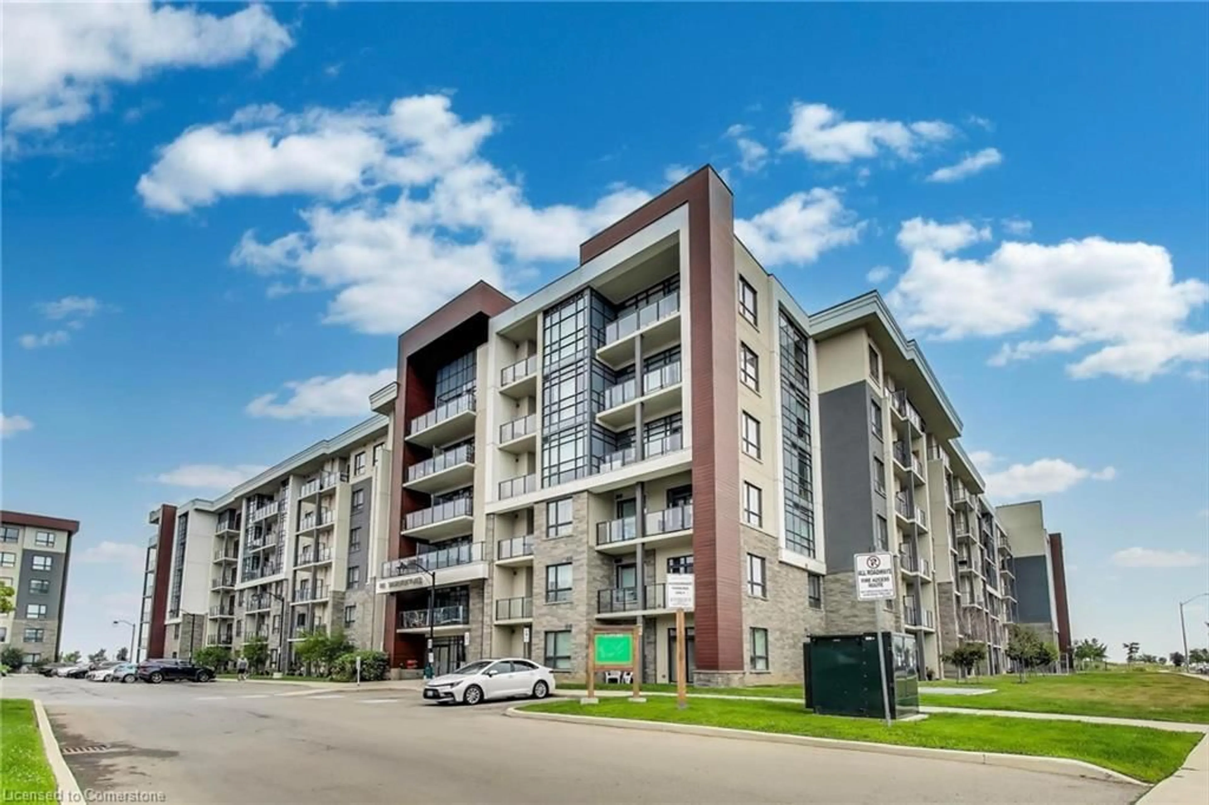 A pic from outside/outdoor area/front of a property/back of a property/a pic from drone, unknown for 101 Shoreview Pl #223, Stoney Creek Ontario L8E 0K2