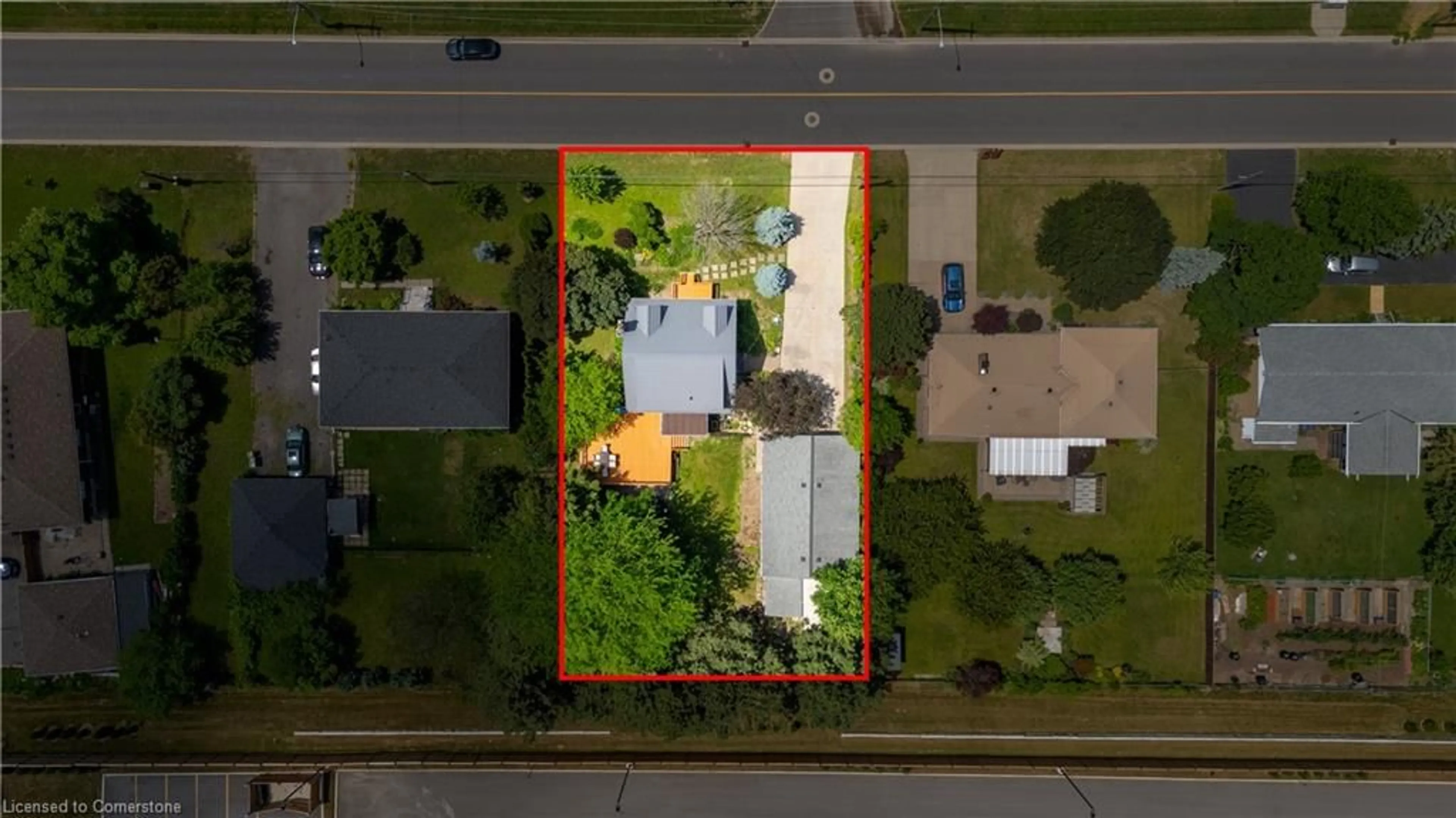A pic from outside/outdoor area/front of a property/back of a property/a pic from drone, street for 324 Mcneilly Rd, Stoney Creek Ontario L8E 5H4