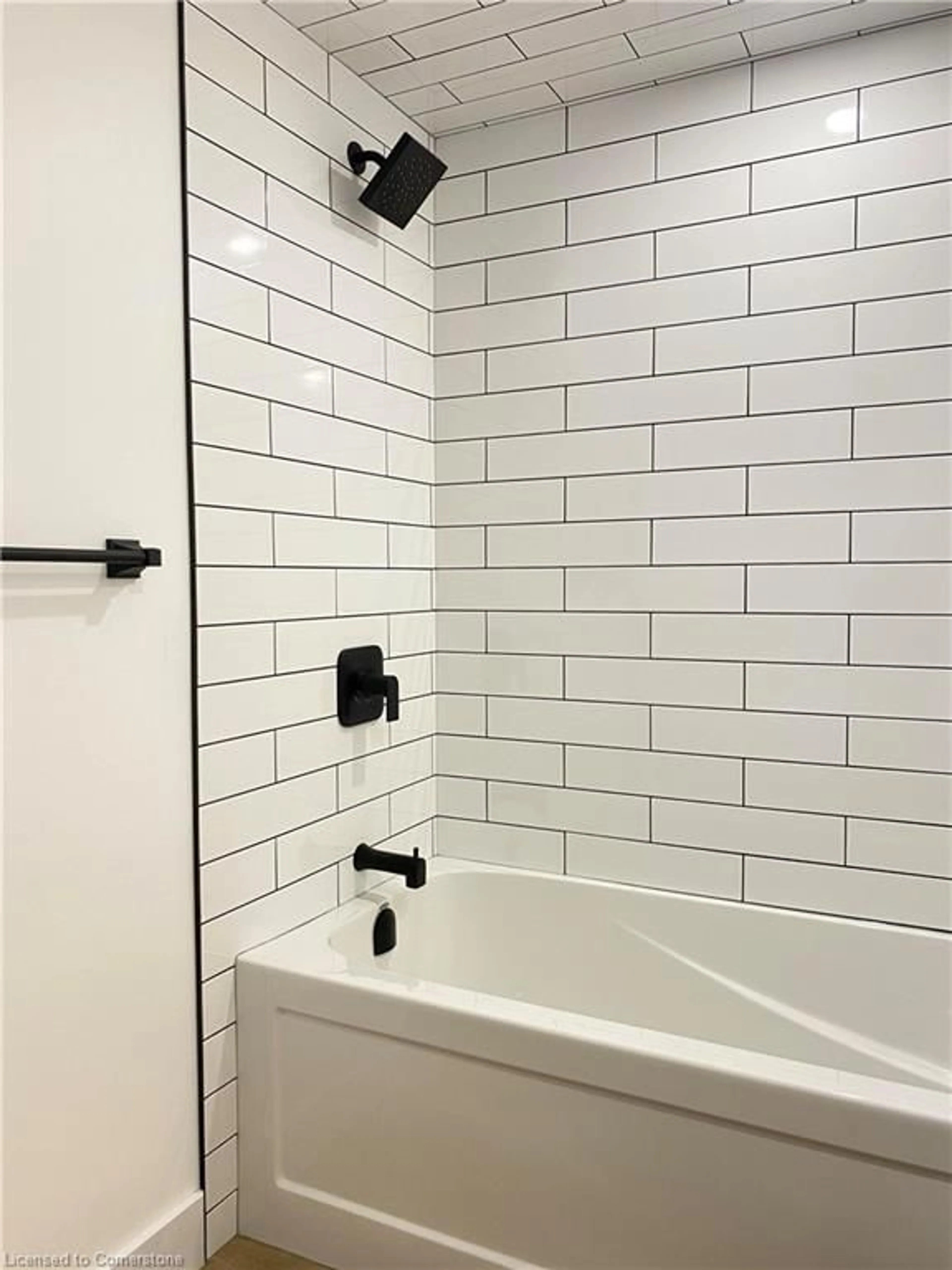 Contemporary bathroom, ceramic/tile floor for 79 Inwood Cres, Kitchener Ontario N2M 2L9