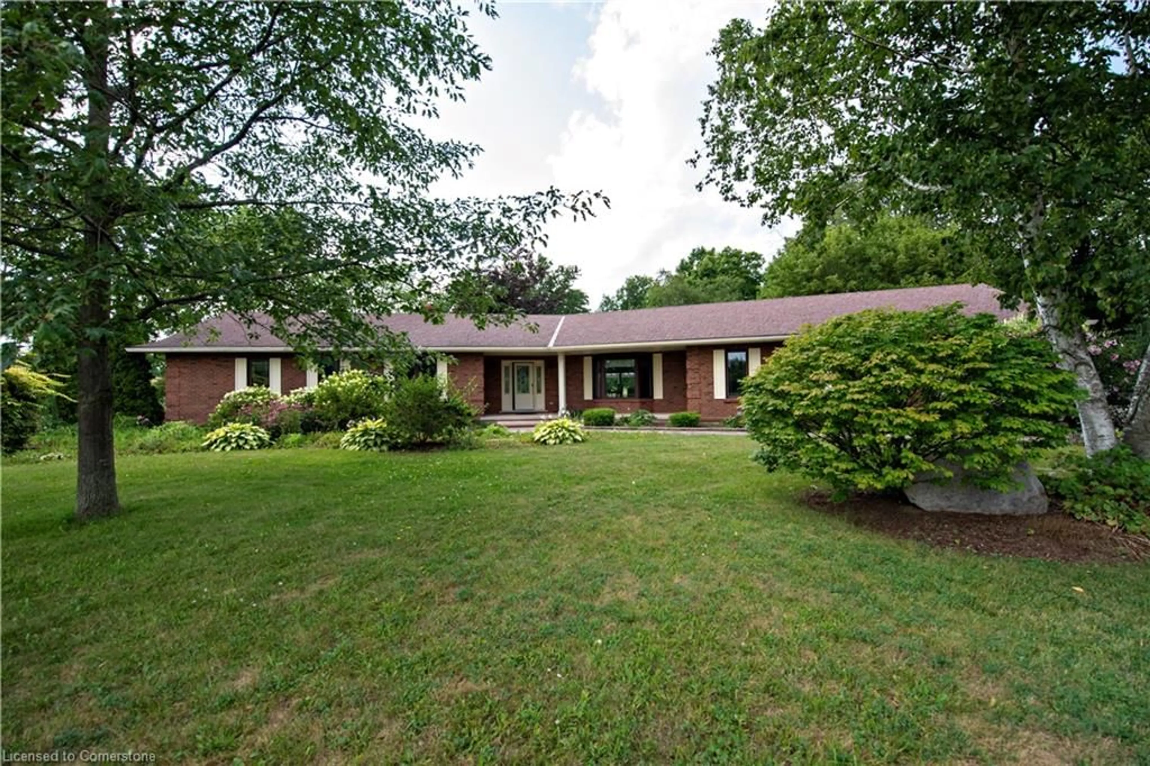 Home with brick exterior material, unknown for 1857 Hopewell Creek Rd, Breslau Ontario N0B 1M0