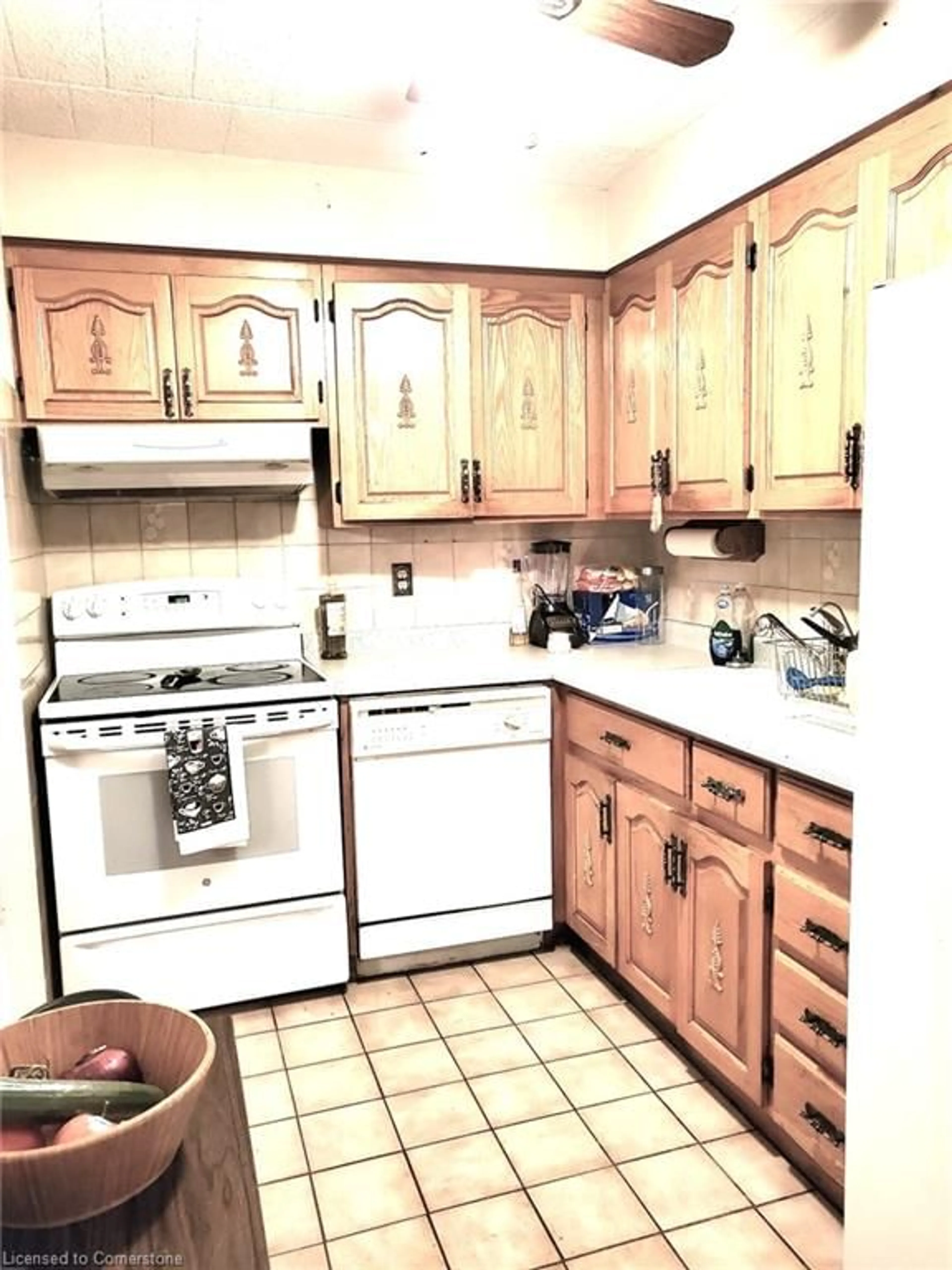 Standard kitchen, unknown for 6 Walton Ave #104, Kitchener Ontario N2C 2B5