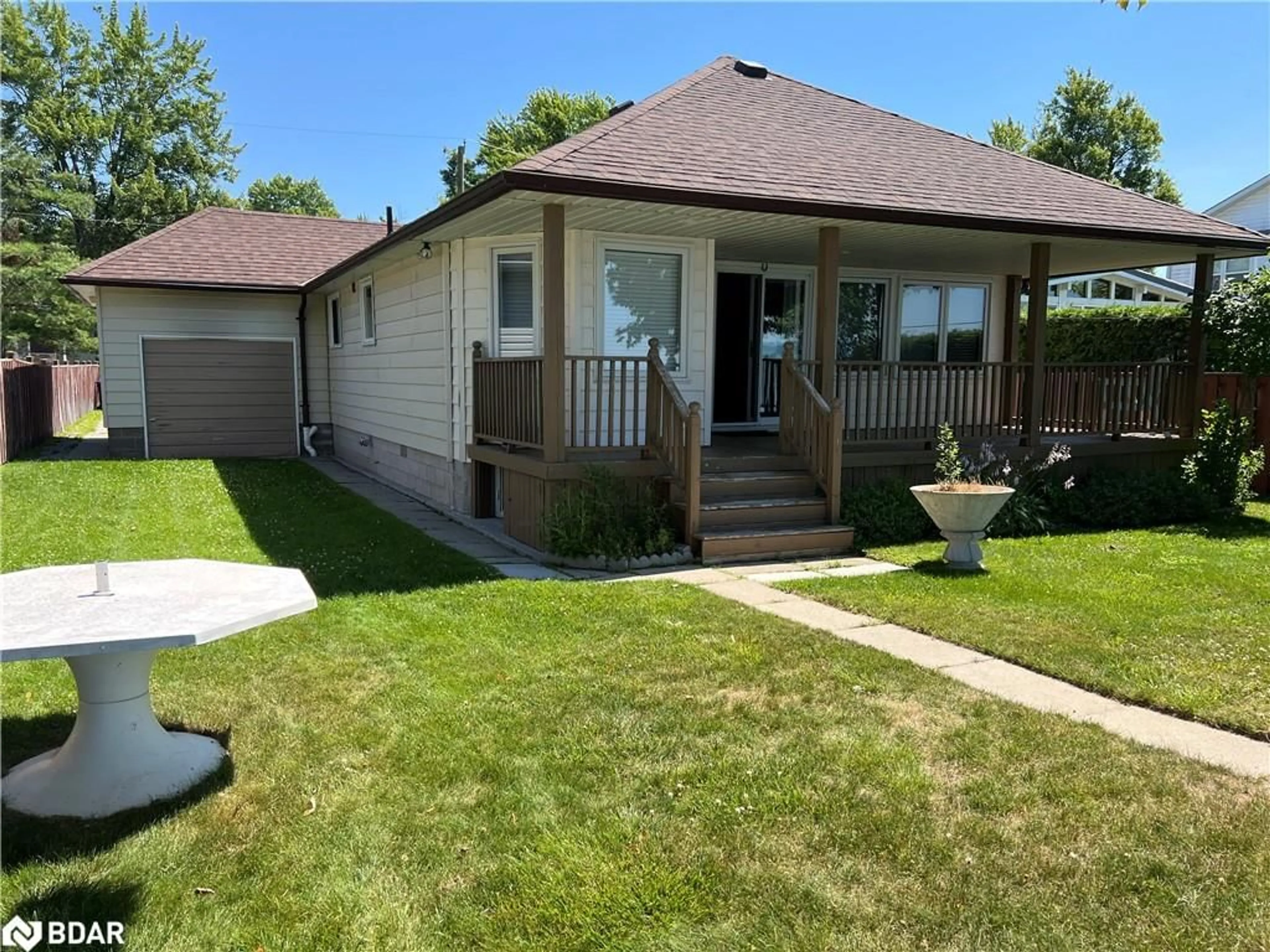 Home with vinyl exterior material, street for 2762 Lone Birch Trail, Brechin Ontario L0K 1B0