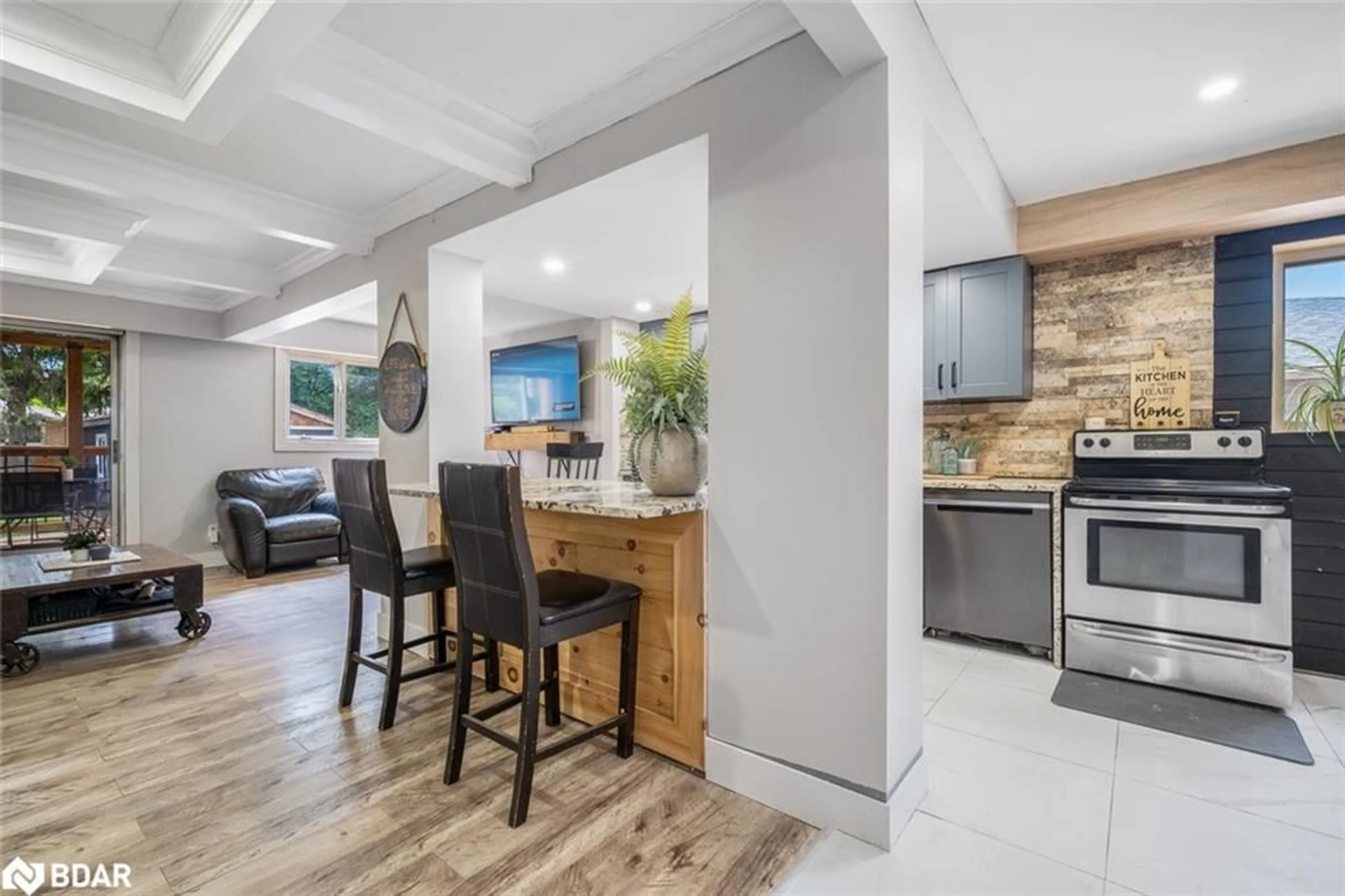 Open concept kitchen, unknown for 50 Stewart Ave, Alliston Ontario L9R 1C2