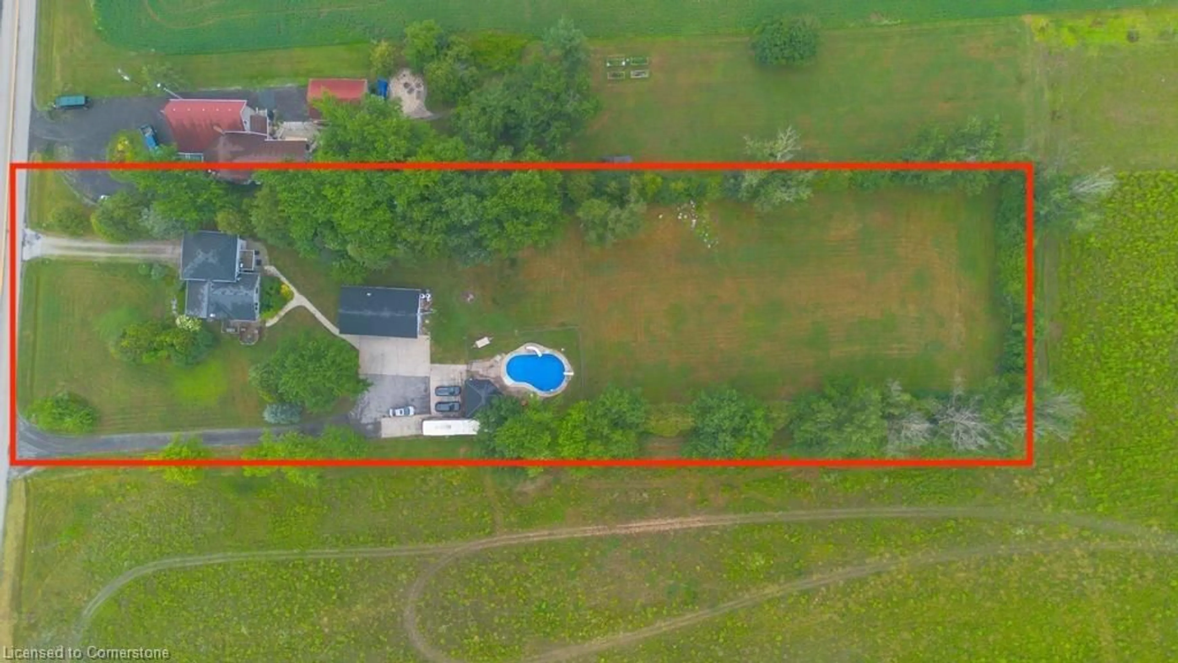 A pic from outside/outdoor area/front of a property/back of a property/a pic from drone, water/lake/river/ocean view for 70 Sawmill Rd, Caledonia Ontario N3W 1Y6