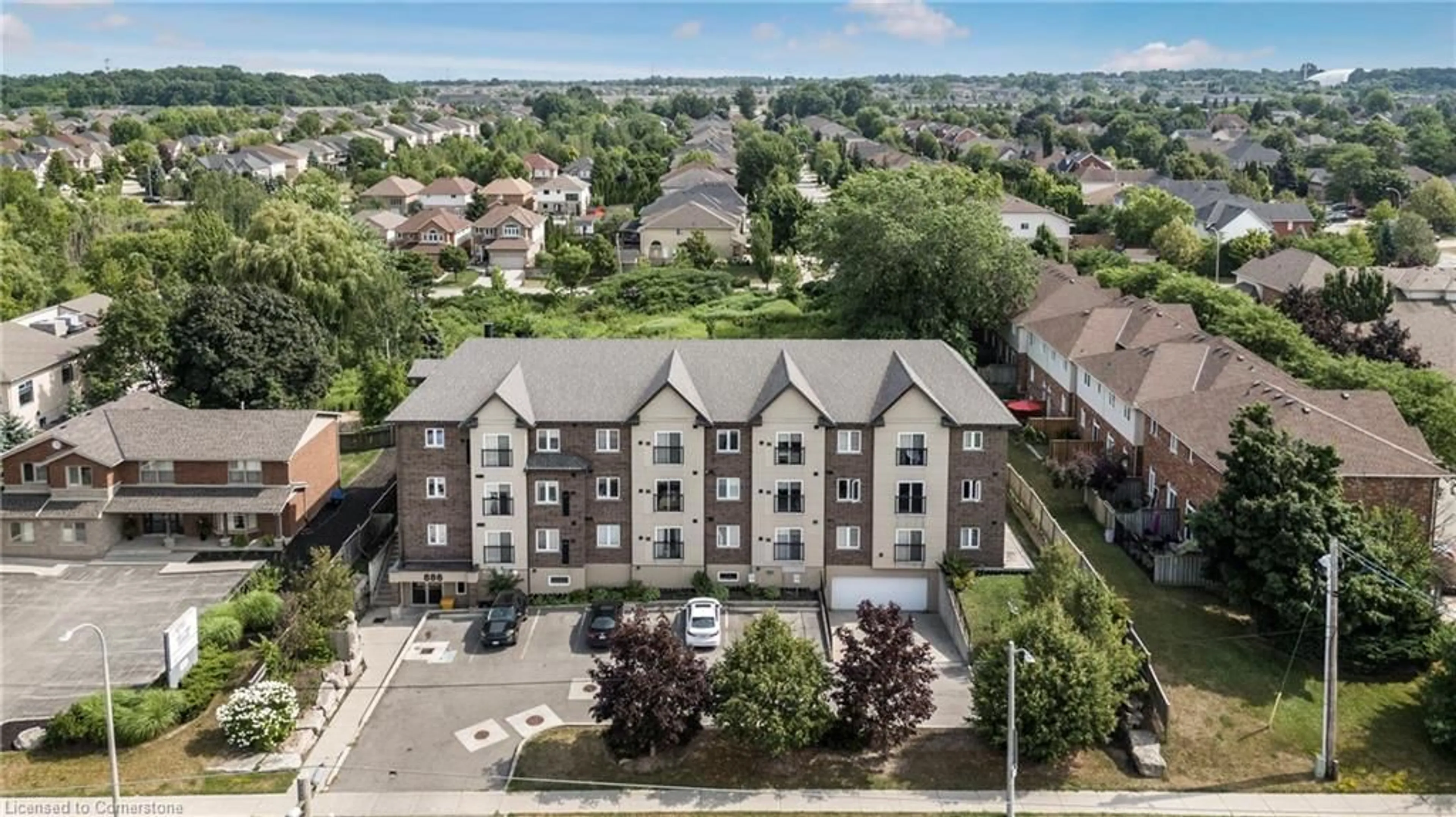 A pic from outside/outdoor area/front of a property/back of a property/a pic from drone, unknown for 886 Golf Links Rd #108, Ancaster Ontario L9K 1J8