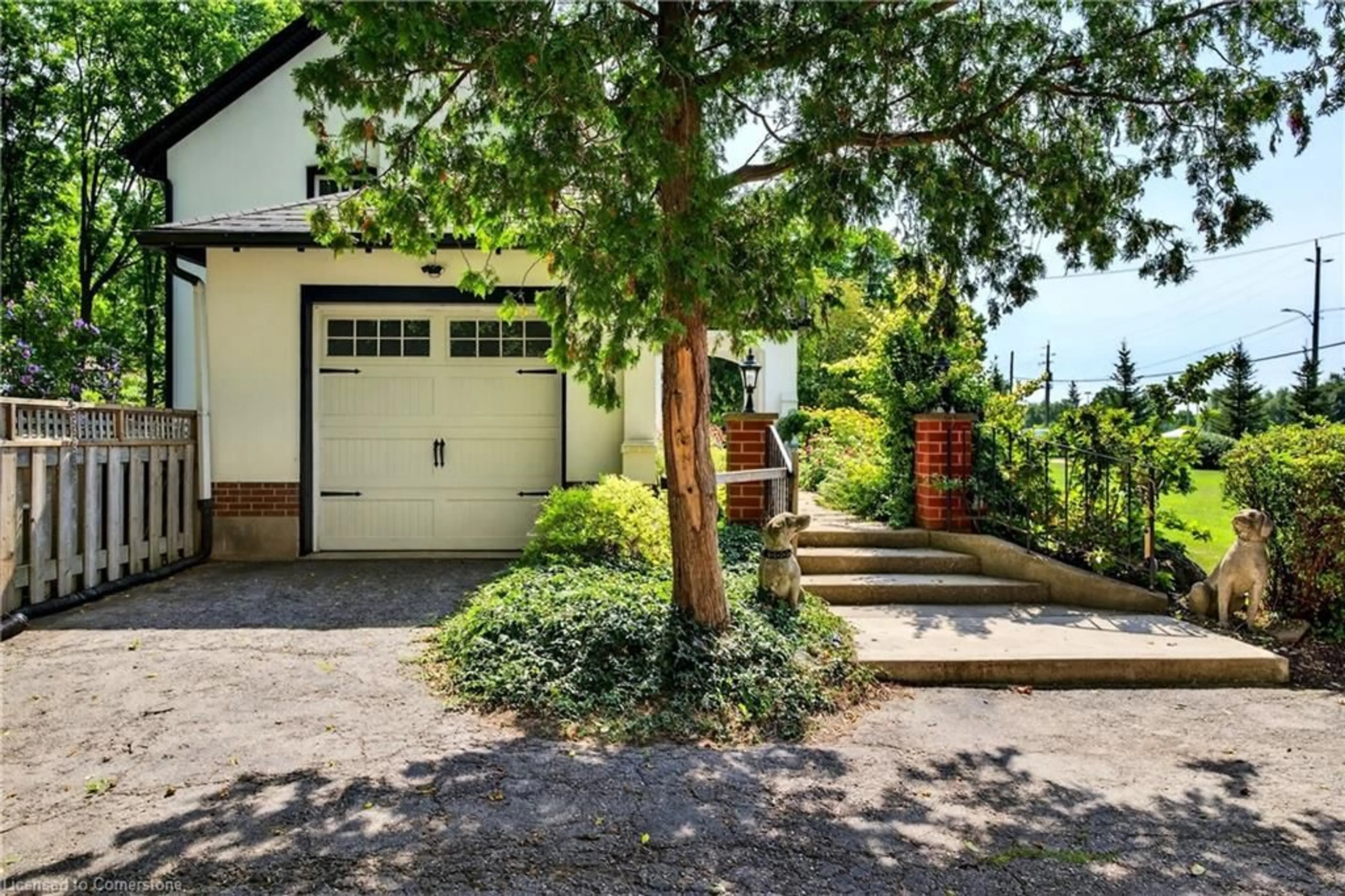 Unknown for 138 Caithness St, Caledonia Ontario N3W 1C2