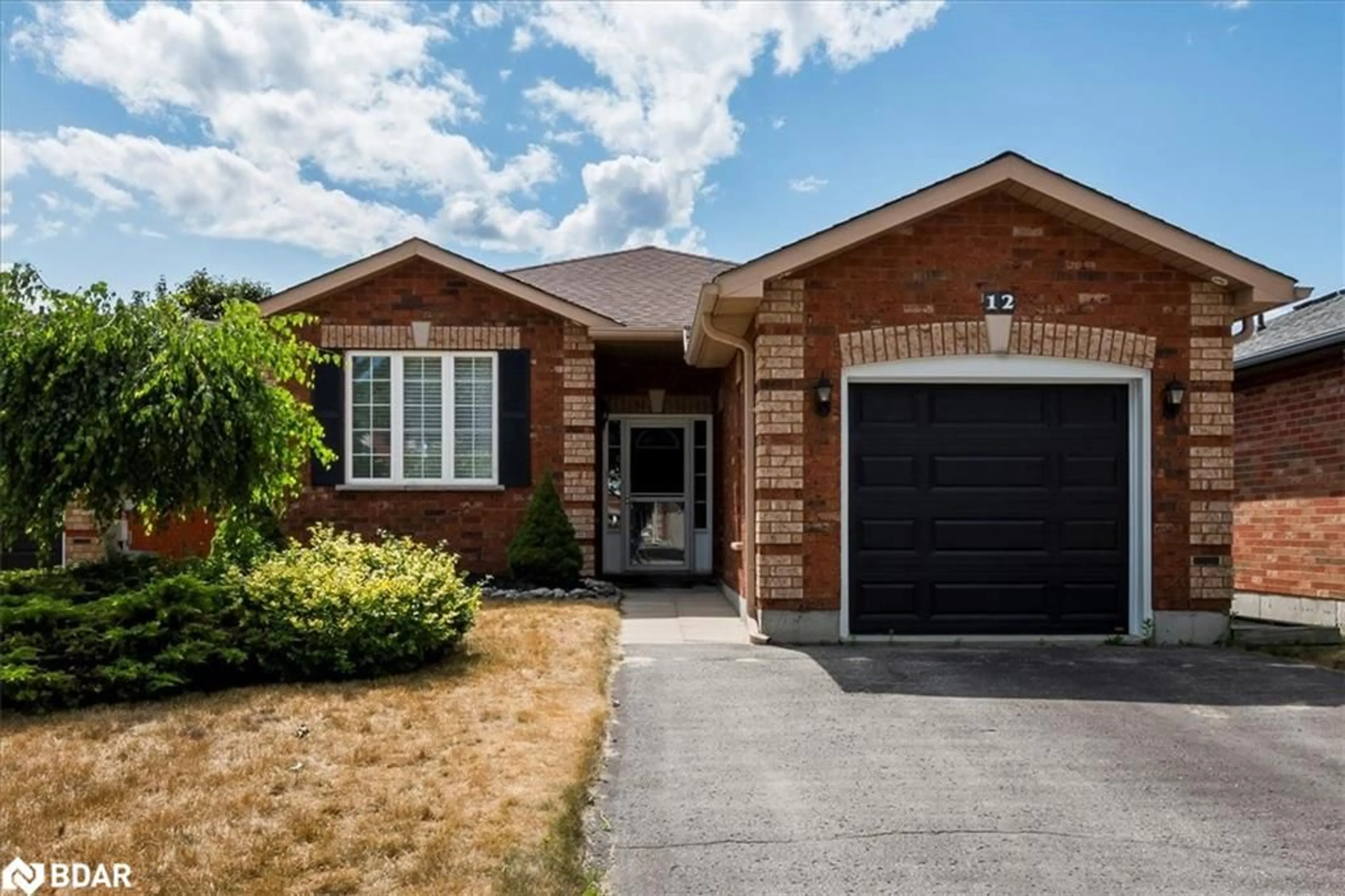 Home with brick exterior material, street for 12 Revelstoke Crt, Barrie Ontario L4N 8X7
