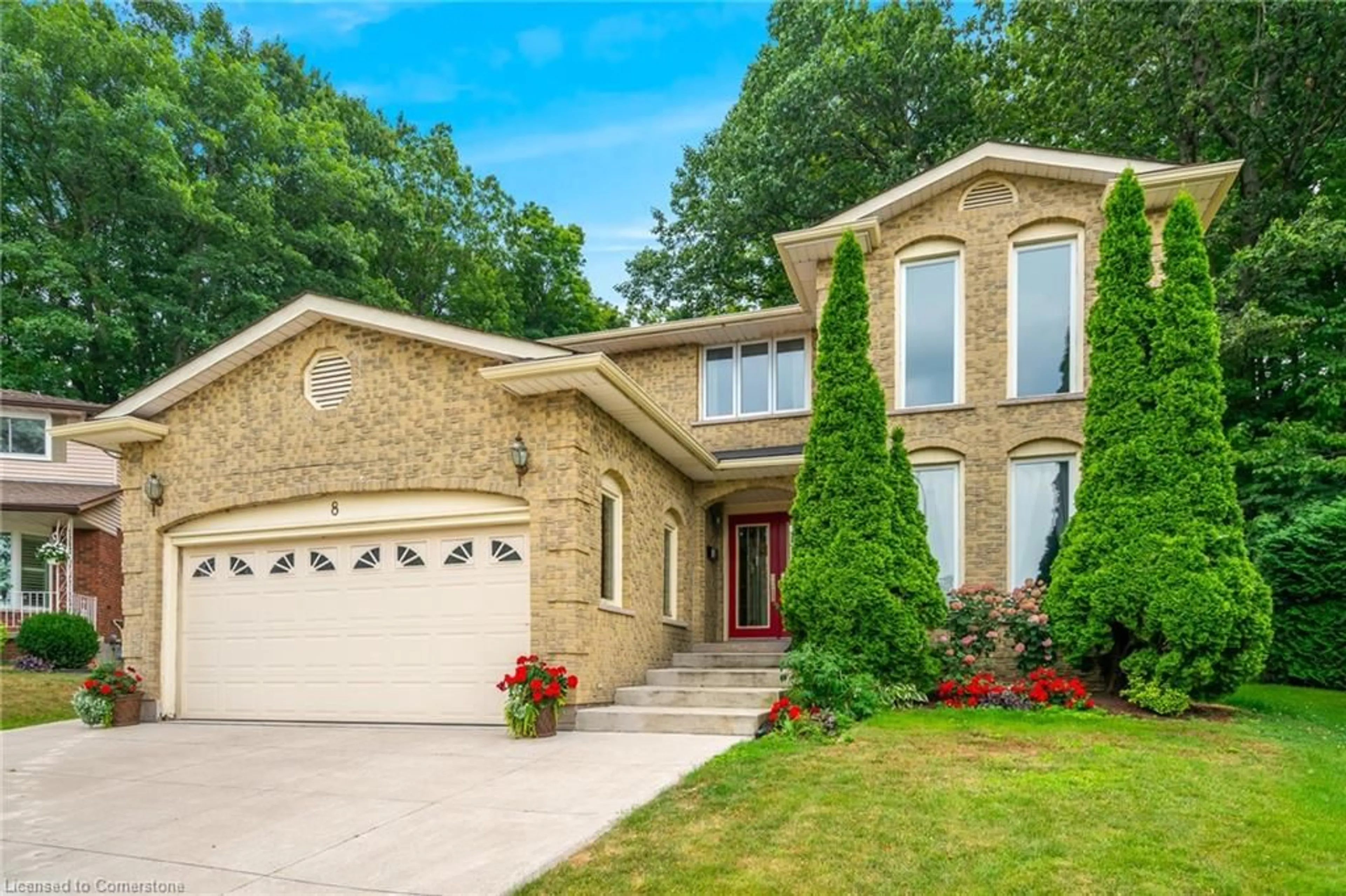 Home with brick exterior material, street for 8 Sunhaven Crt, Stoney Creek Ontario L8G 4G7