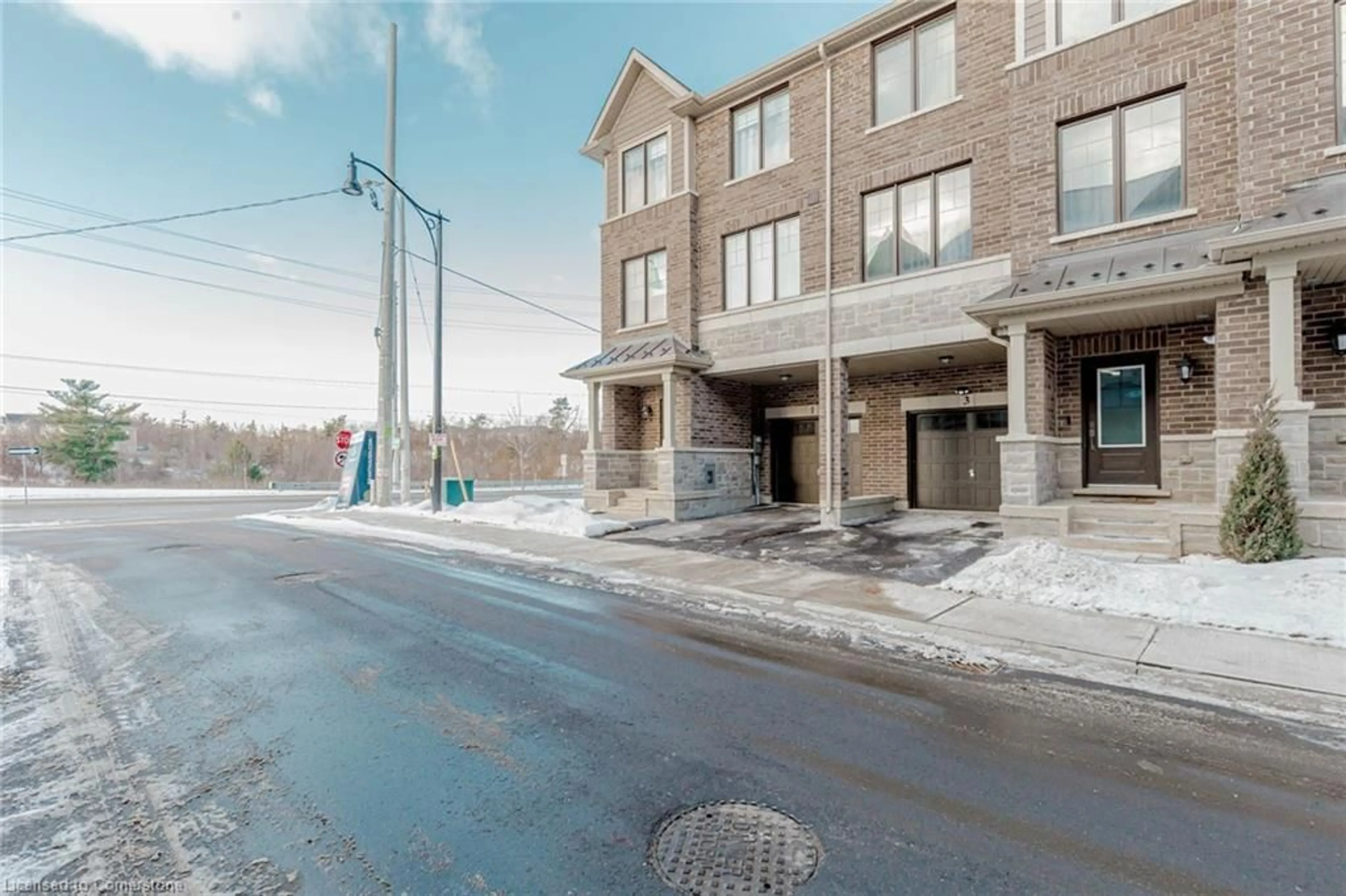 Unknown for 3 Folcroft Street St, Brampton Ontario L6Y 0B6