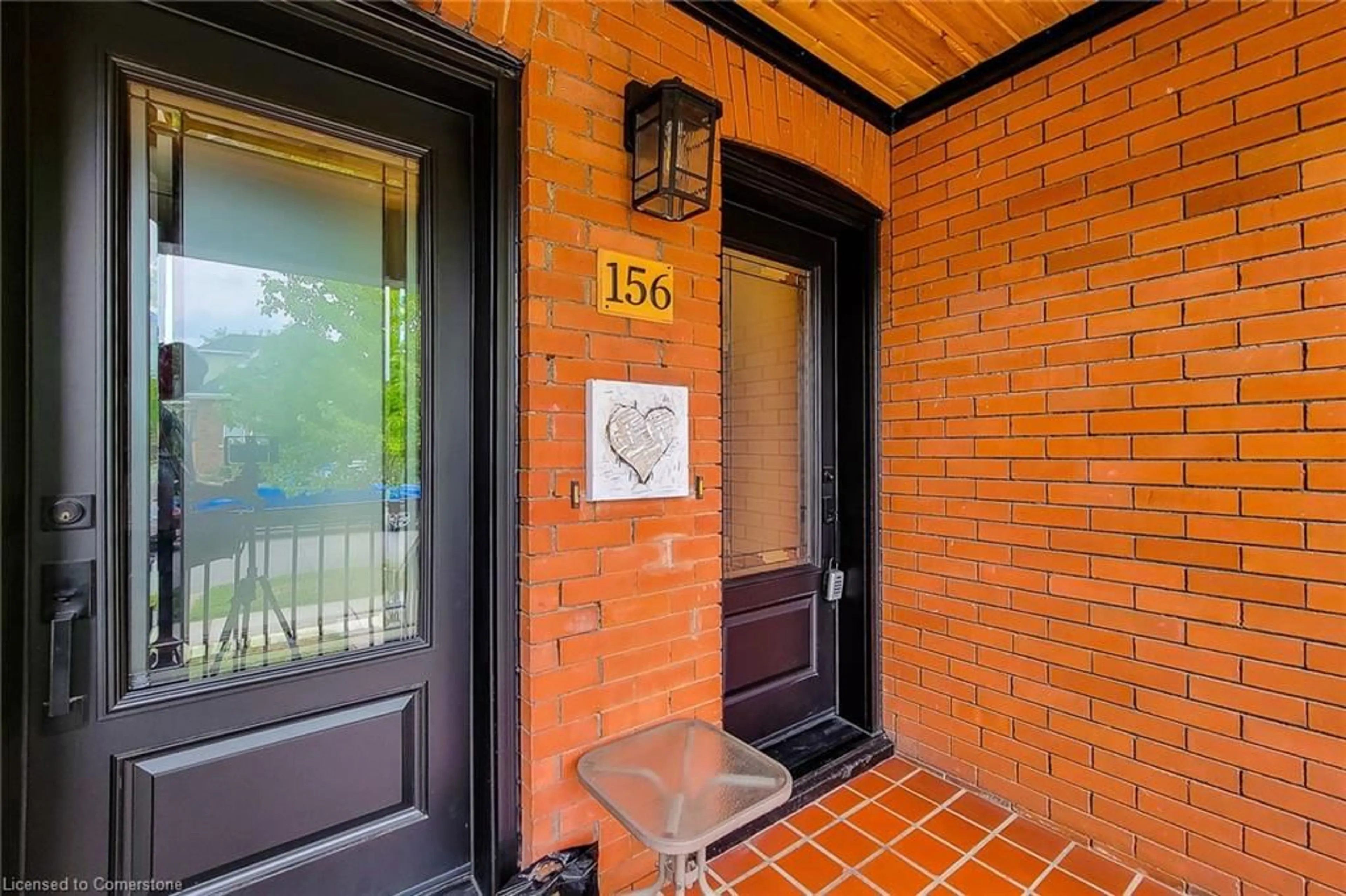 Indoor entryway for 156 Park Row, Hamilton Ontario L8K 2J8