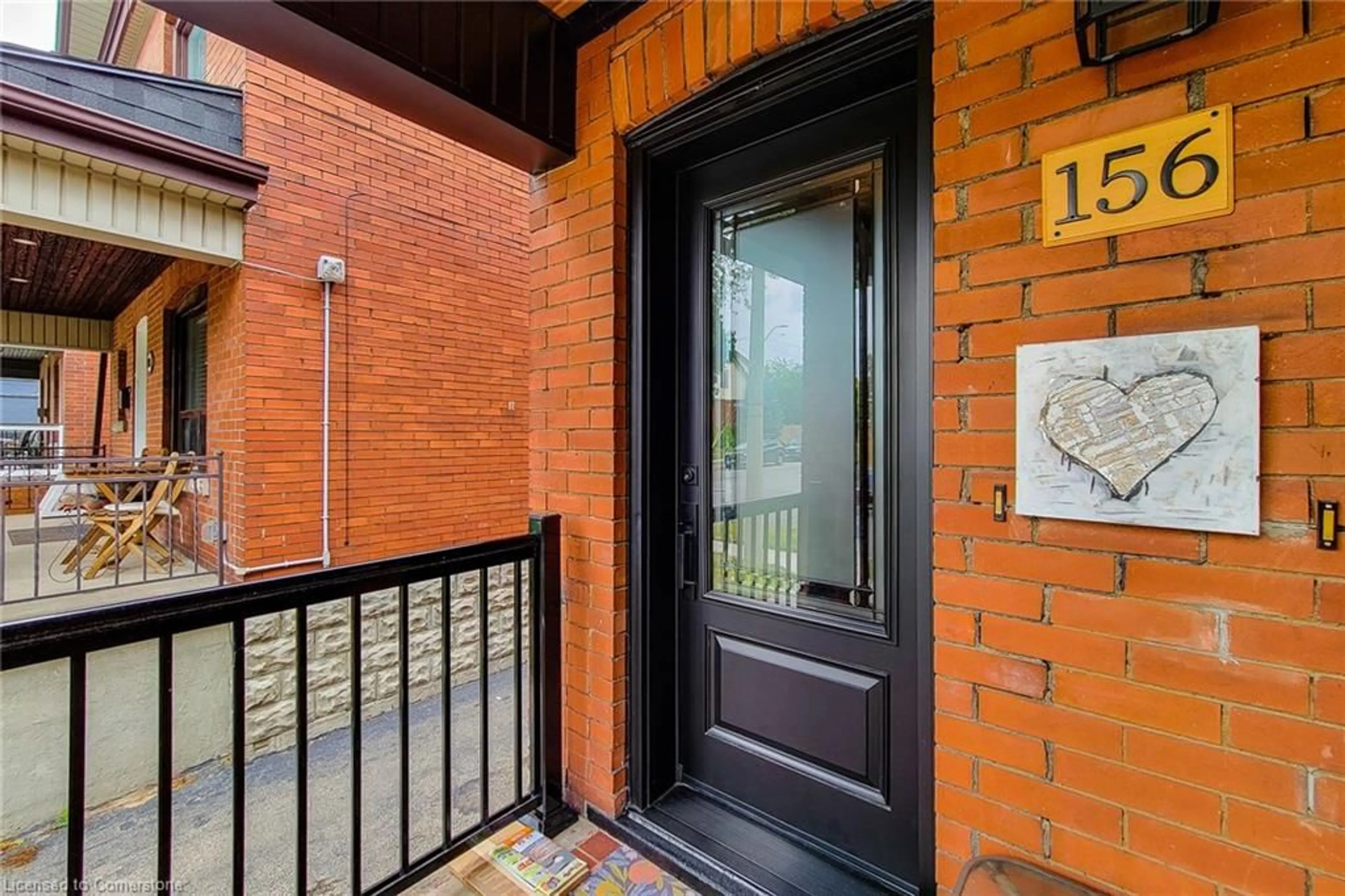 Indoor entryway for 156 Park Row, Hamilton Ontario L8K 2J8