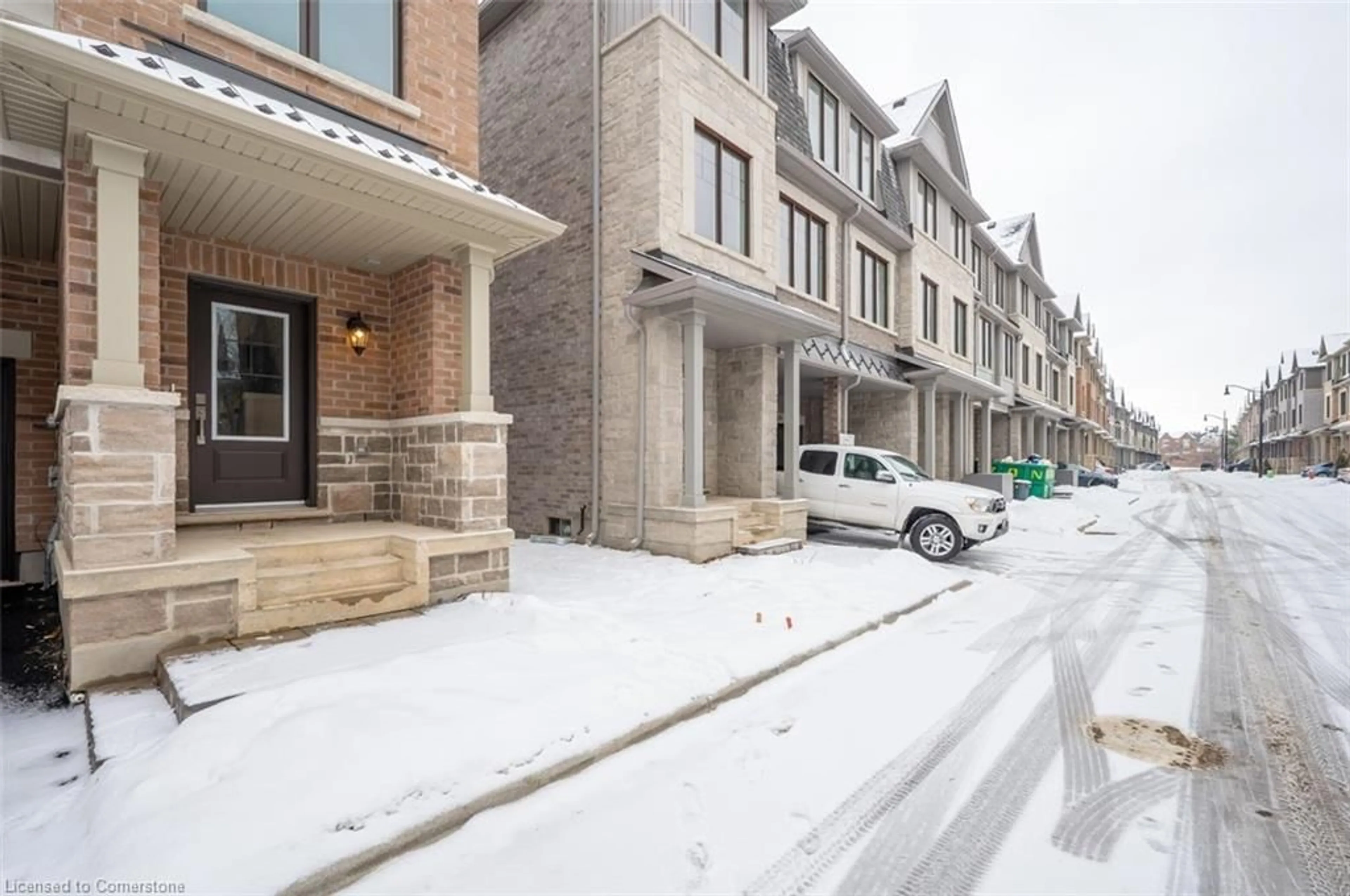 Unknown for 54 Folcroft St, Brampton Ontario L6Y 0B6