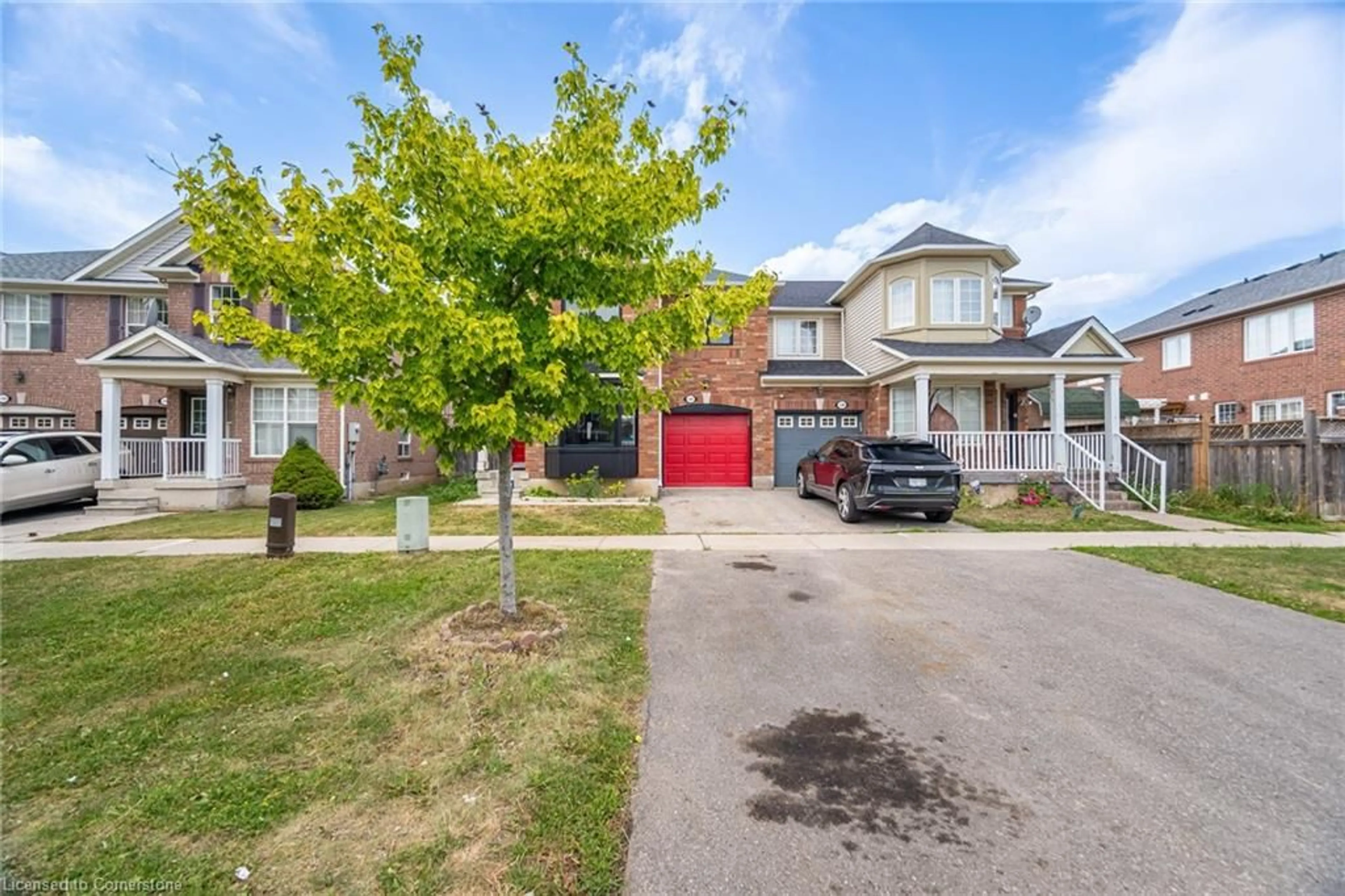A pic from outside/outdoor area/front of a property/back of a property/a pic from drone, street for 1297 Clark Blvd, Halton Ontario L9T 6L4